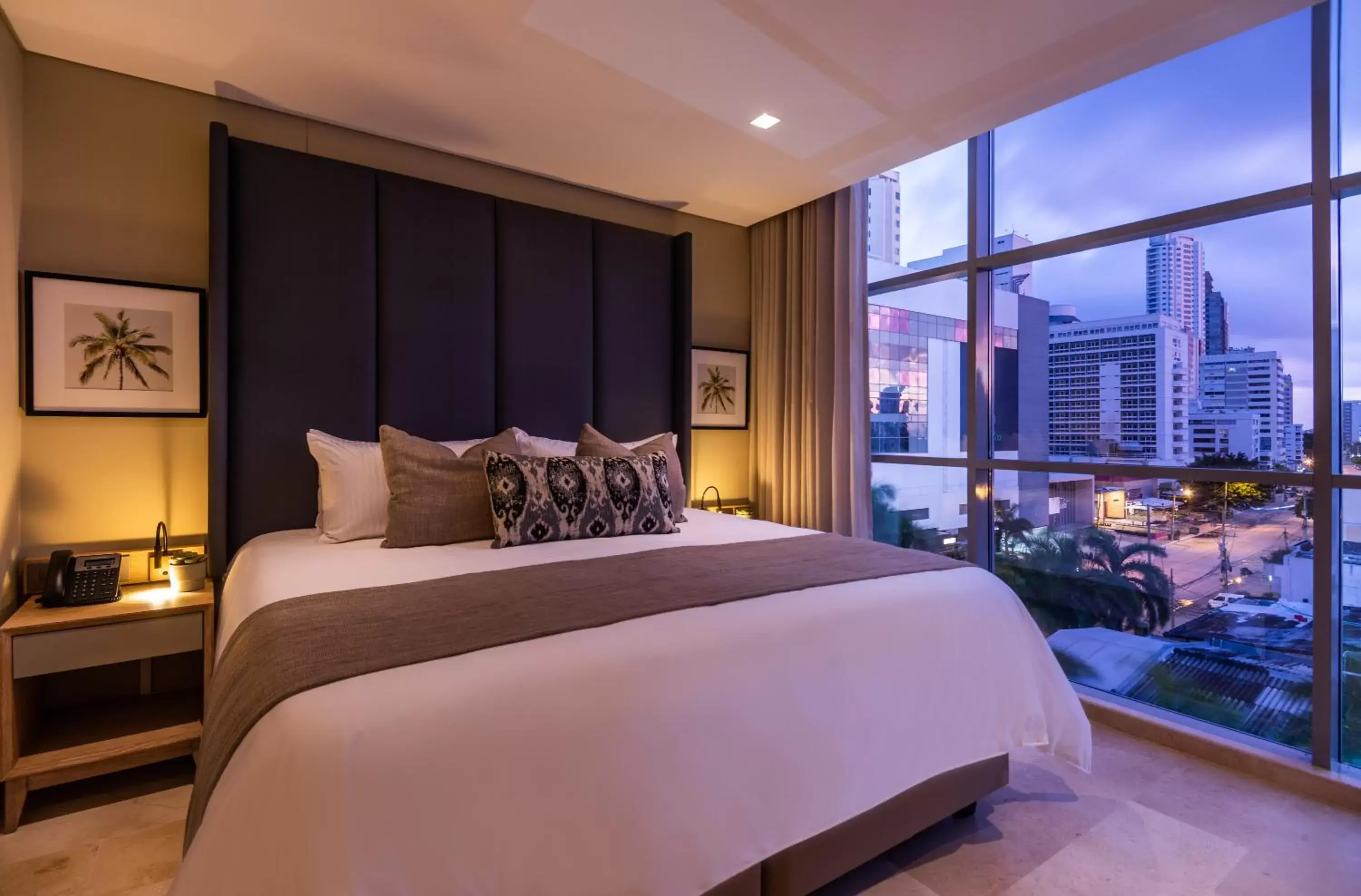 Bed in Oz Hotel Luxury Bed in Oz Hotel Luxury