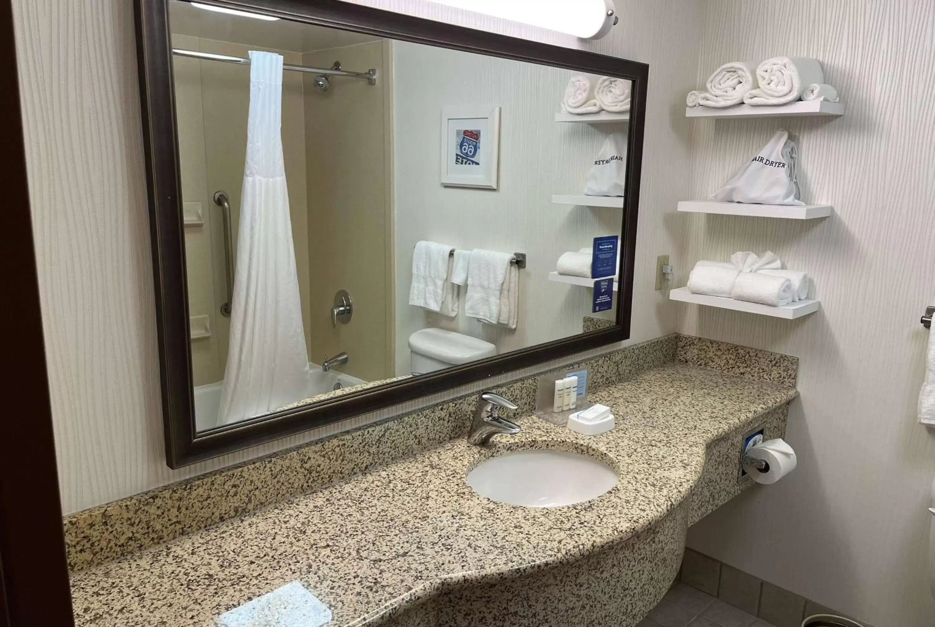 TV and multimedia, Bathroom in Wingate by Wyndham St Louis Airport