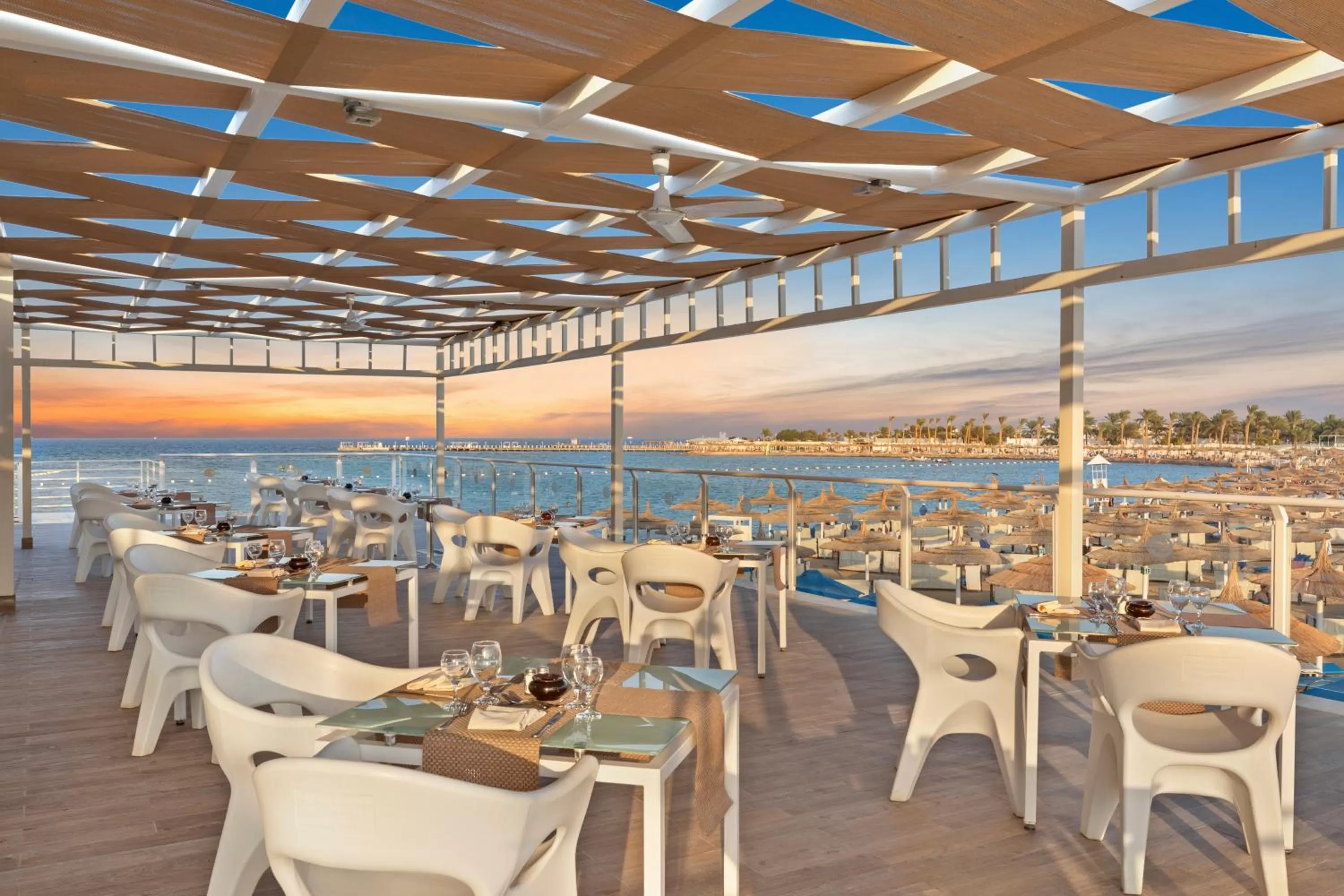 Restaurant/places to eat in Pickalbatros Dana Beach Resort - Aqua Park