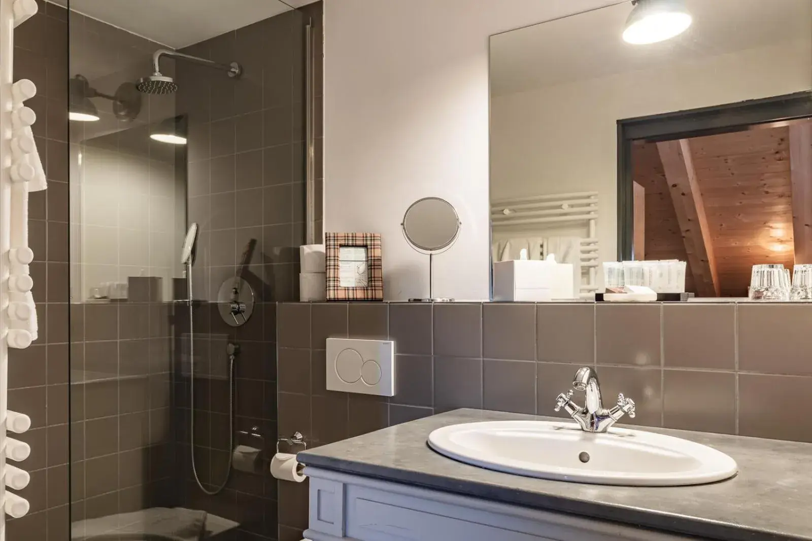 Bathroom in Rinderberg Swiss Alpine Lodge