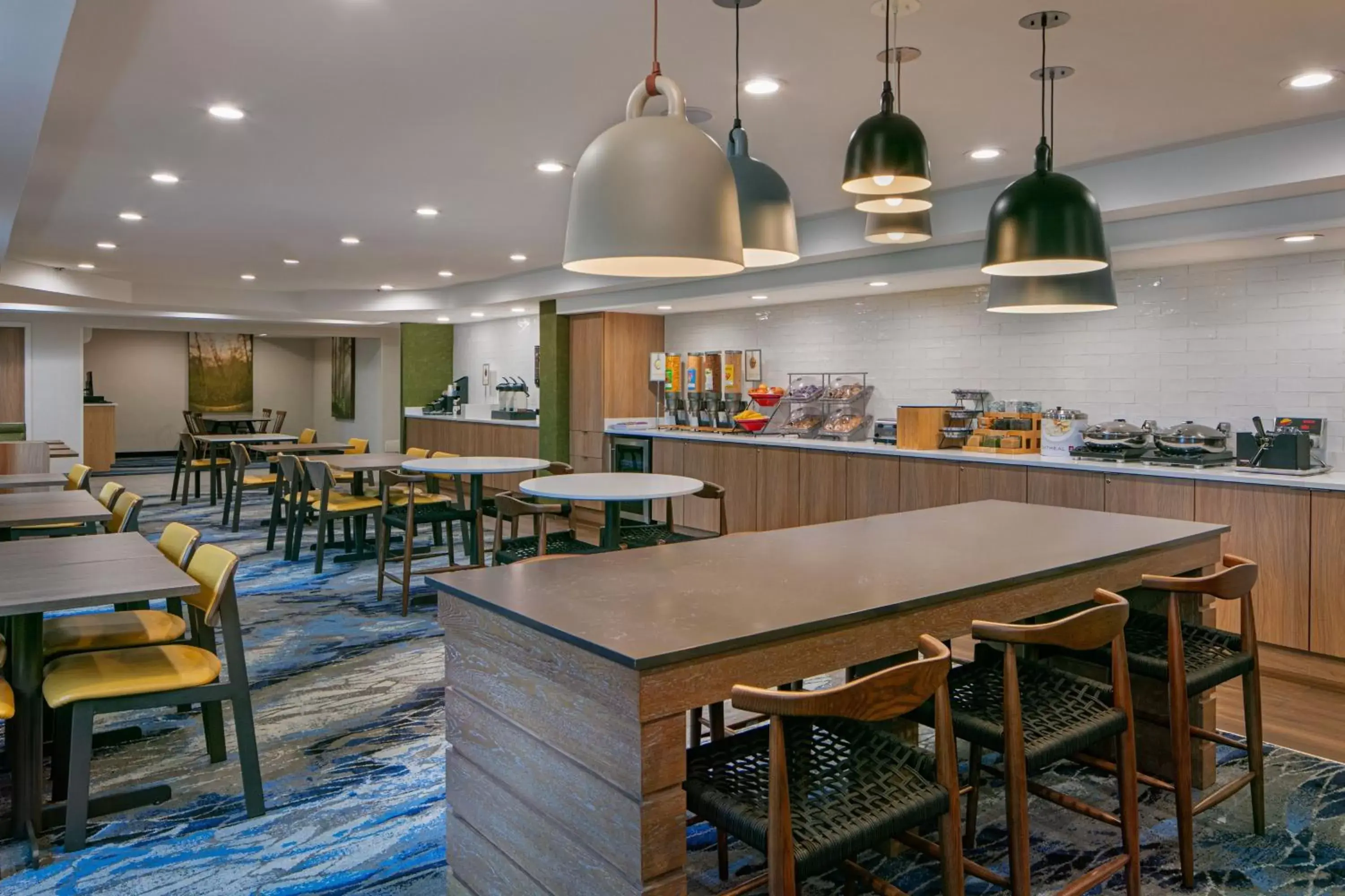 Breakfast, Restaurant/Places to Eat in Fairfield Inn by Marriott JFK Airport