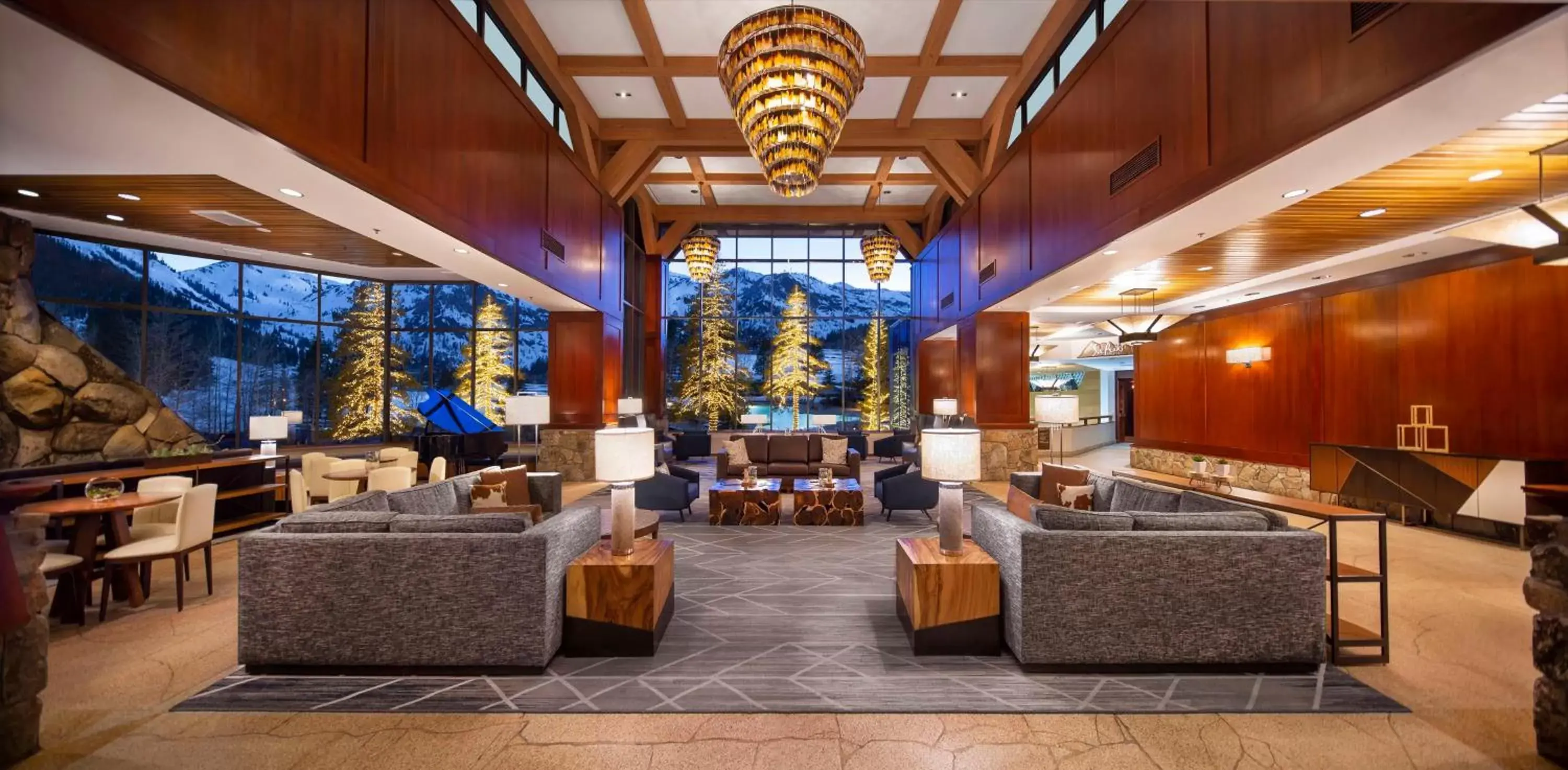 Lobby or reception in Everline Resort & Spa