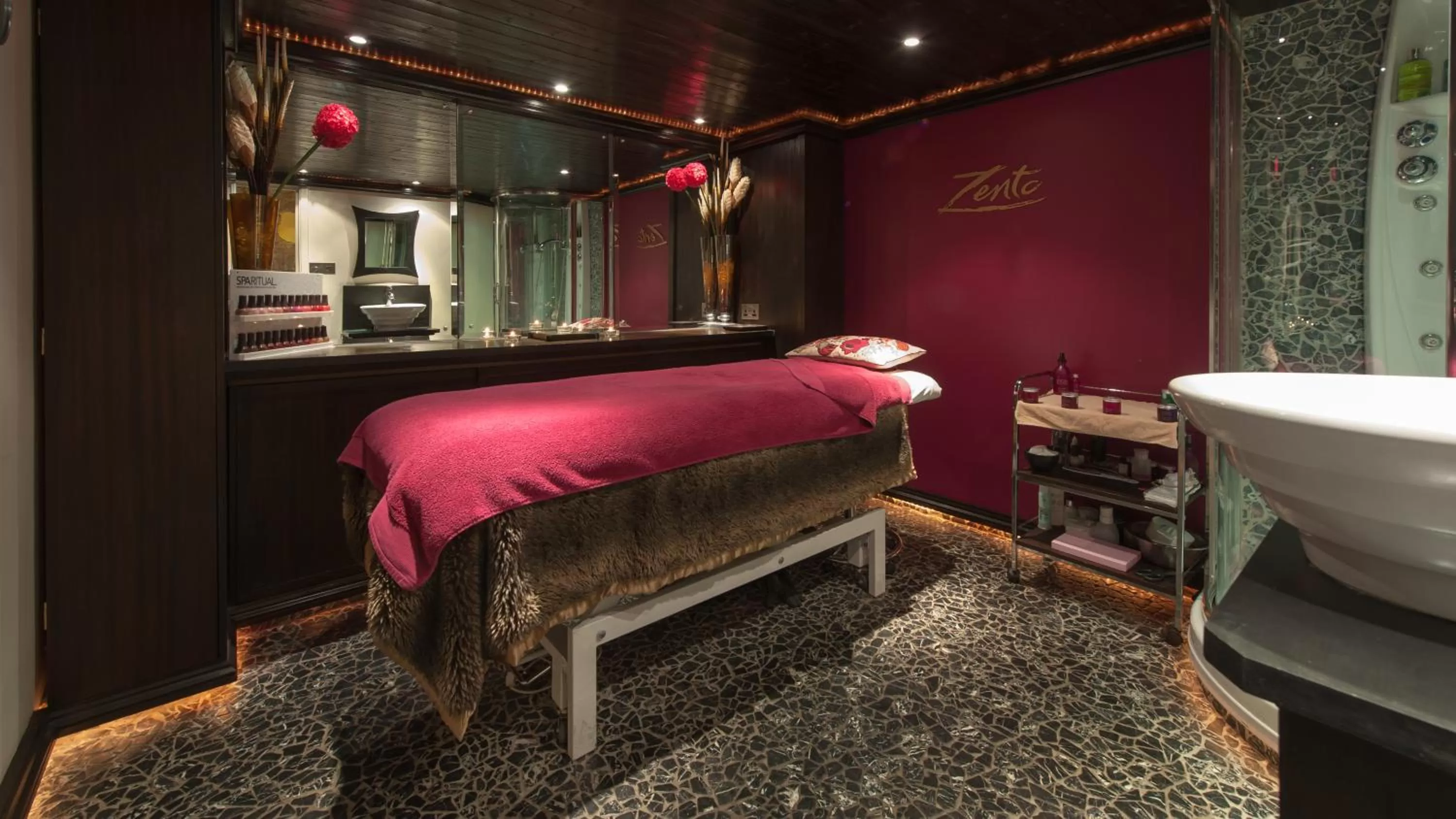 Spa and wellness centre/facilities in Boscundle Manor