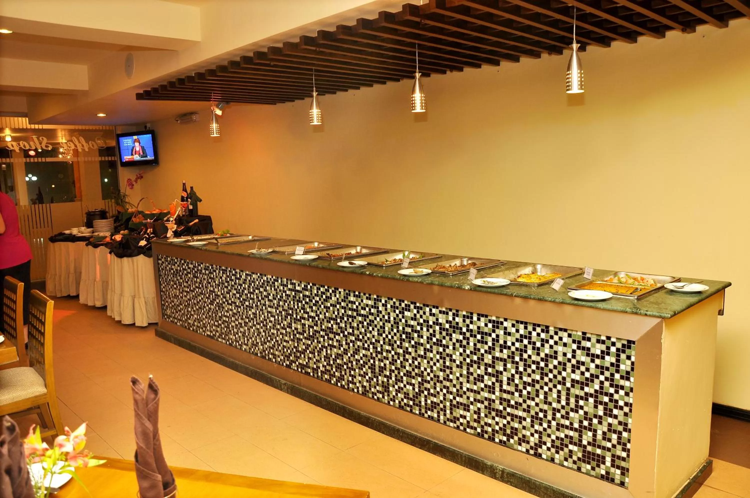 Food and drinks in Ramada Katunayake