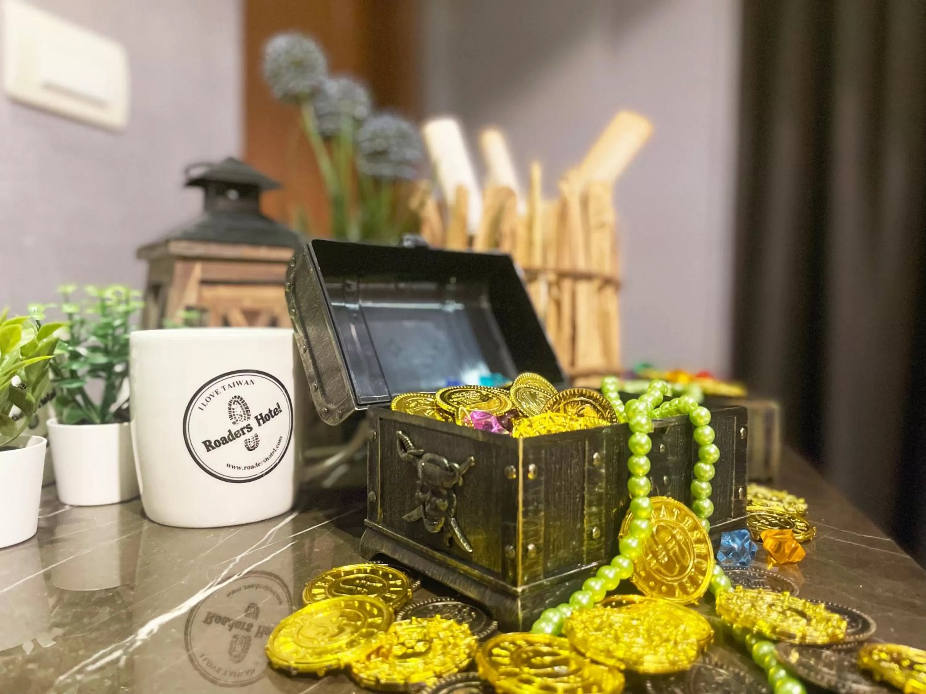 Decorative detail in Roaders Hotel Hualien Dongda