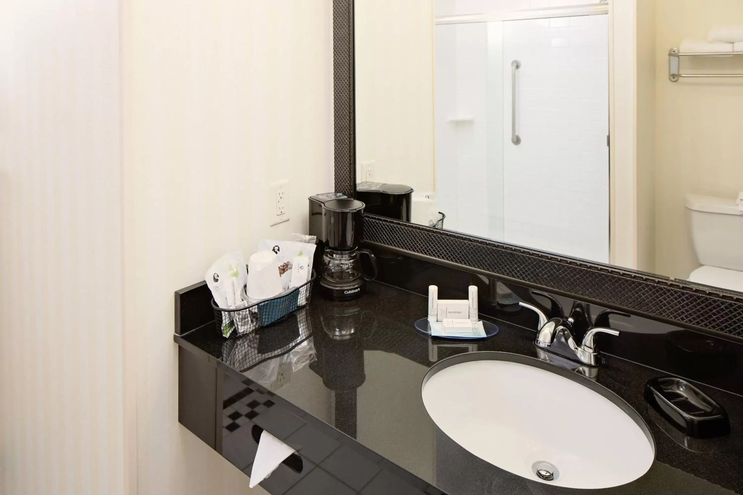 Bathroom in Fairfield Inn and Suites by Marriott Dallas Mansfield