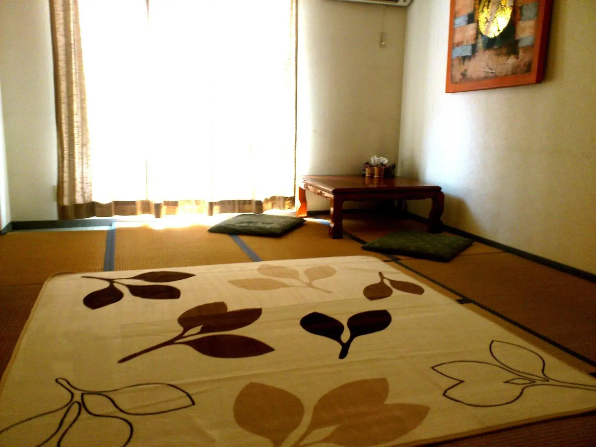 Photo of the whole room, Bed in Tenjin Lodge