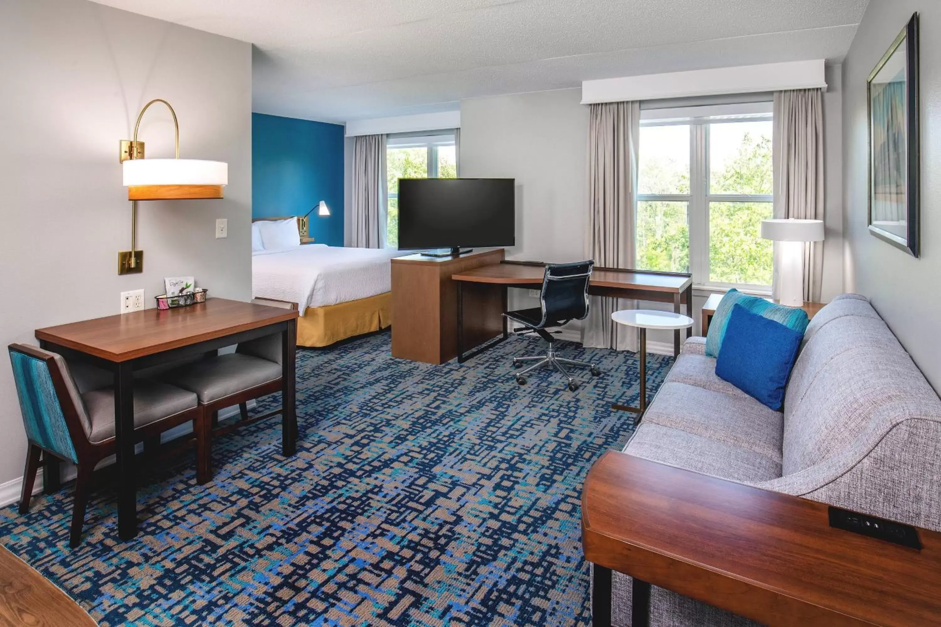 Living room, Seating Area in Residence Inn by Marriott Boston Woburn