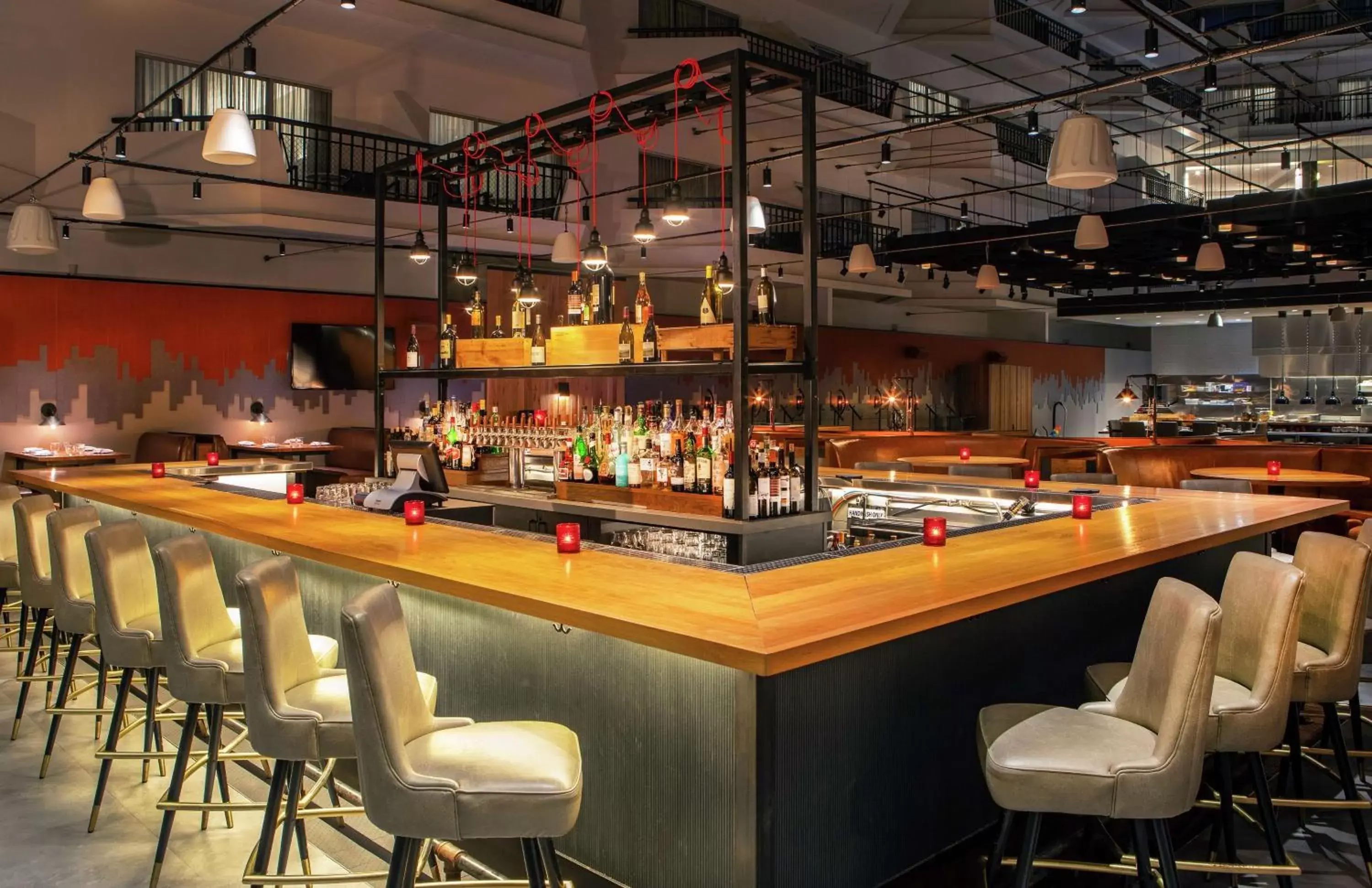 Lounge or bar, Lounge/Bar in Hilton Boston-Woburn