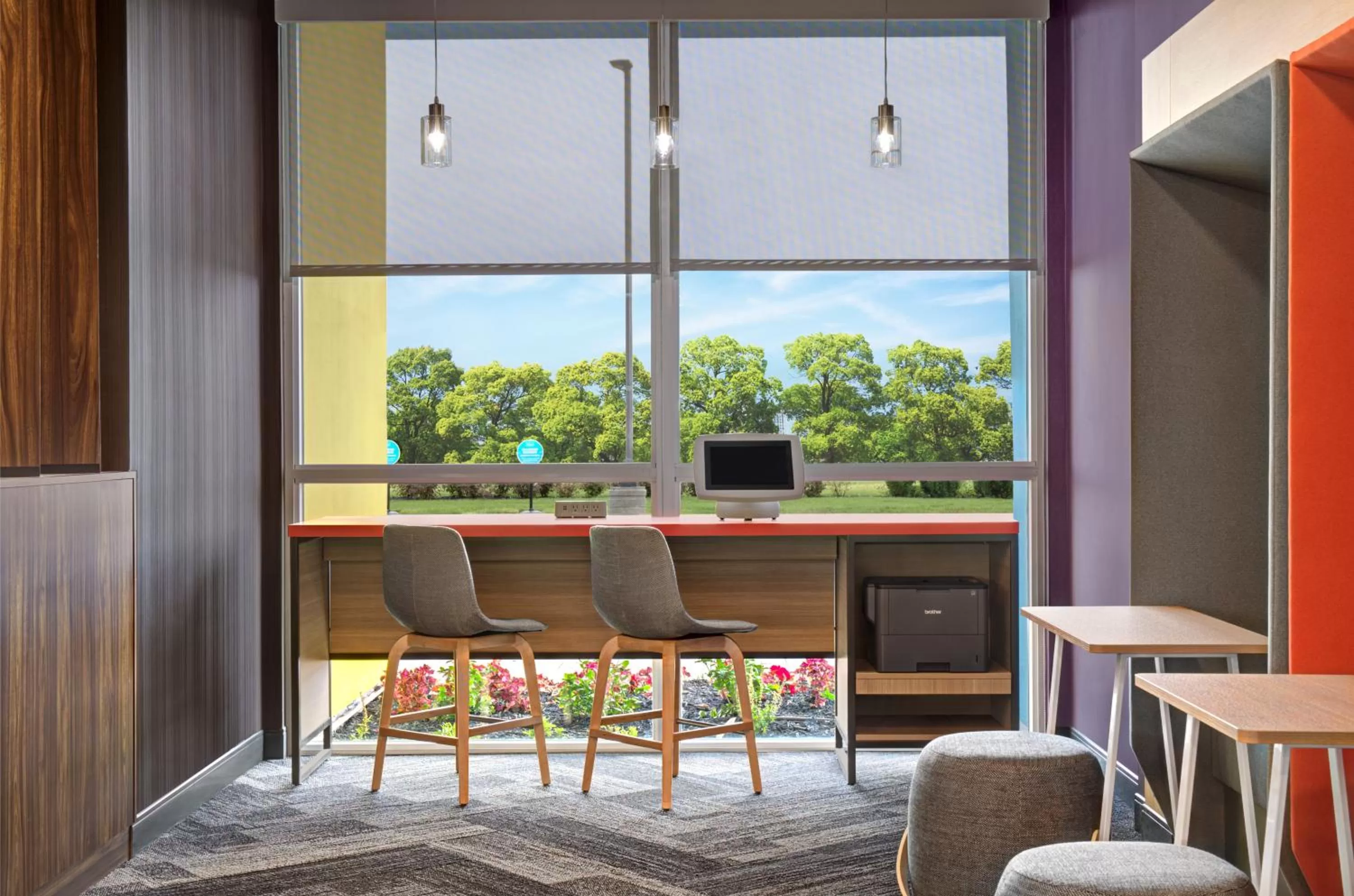 Business facilities in Tru By Hilton Toronto Airport West