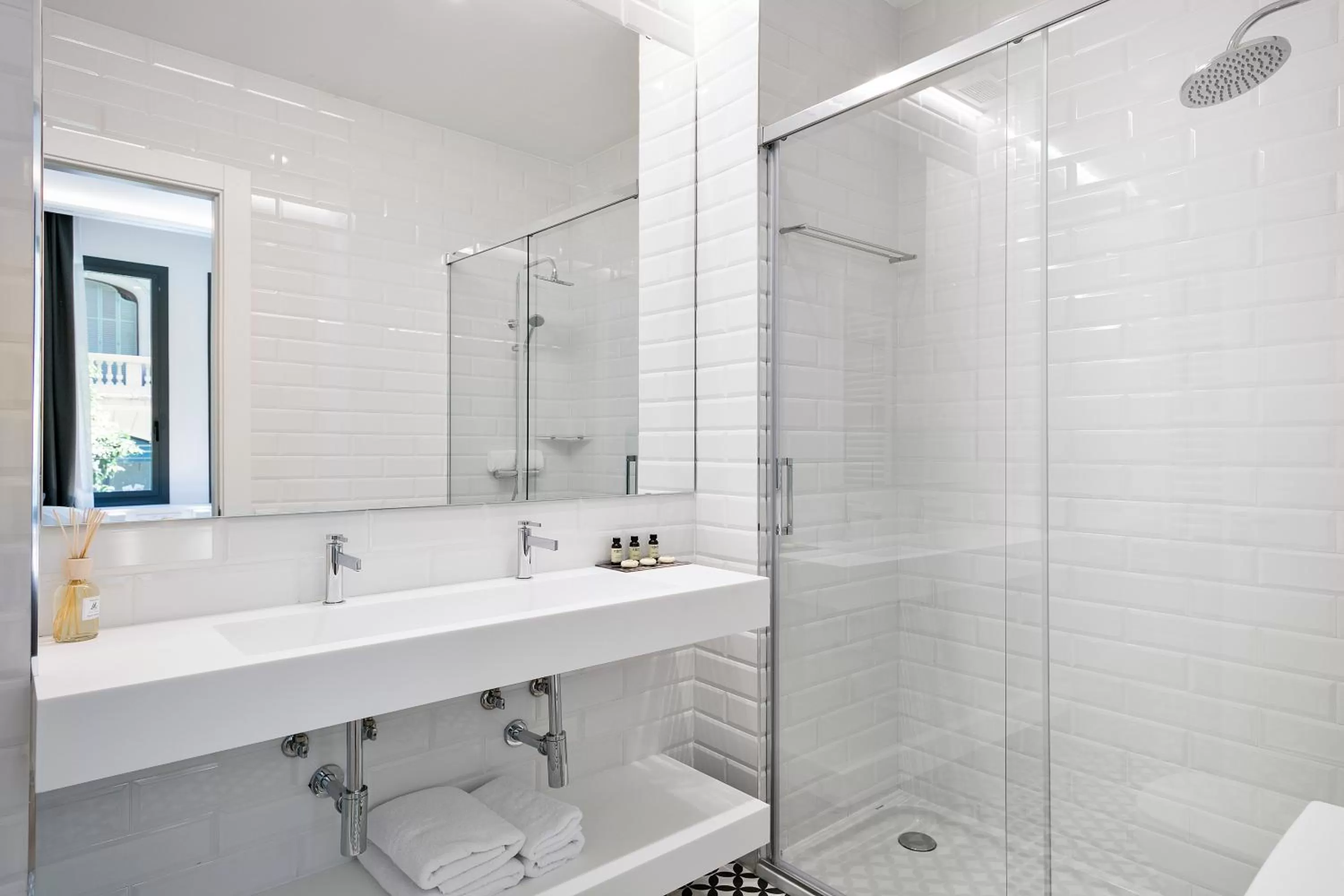 Bathroom in Murmuri Residence Mercader