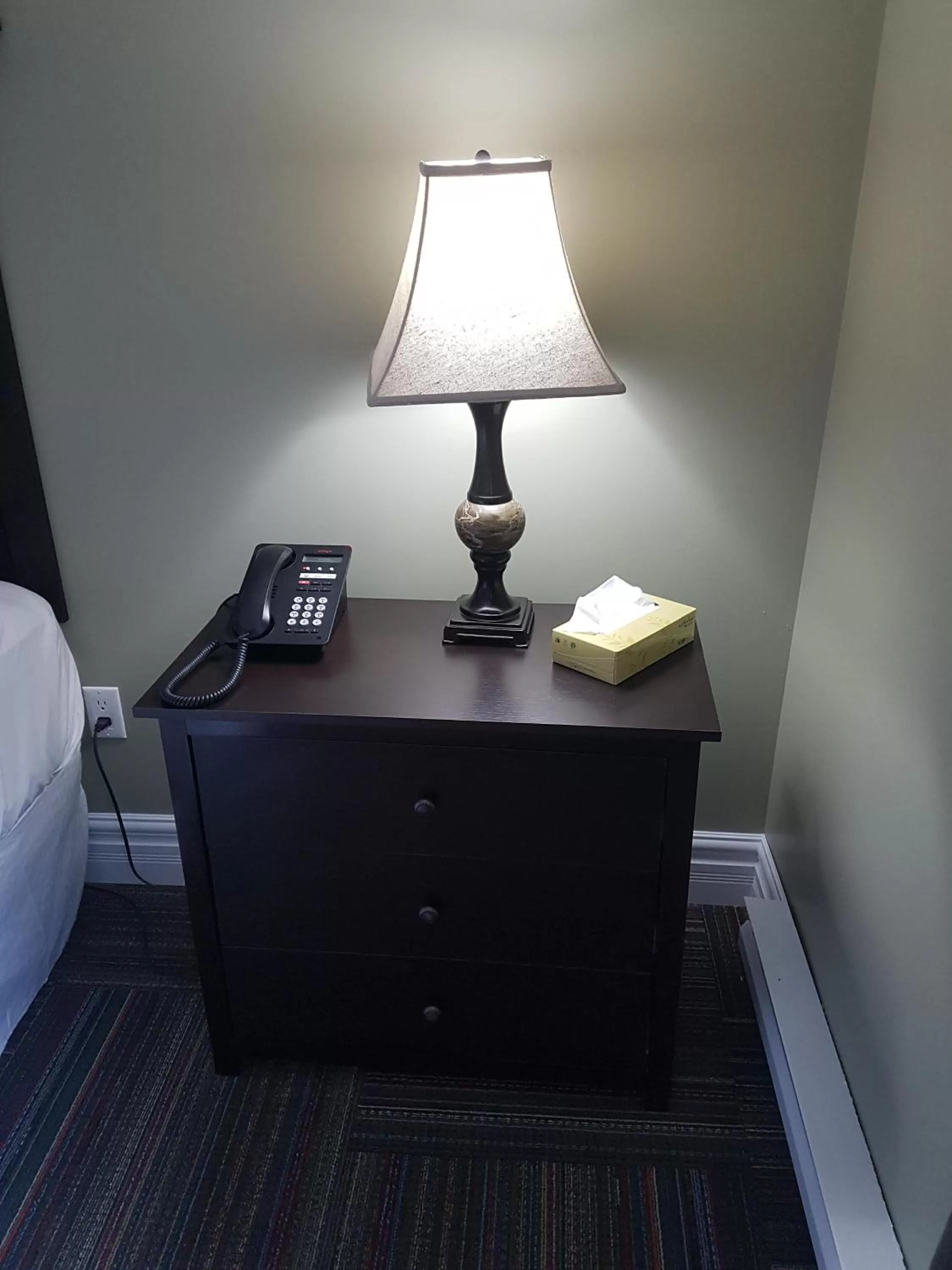 Bedroom in Seaport Inn