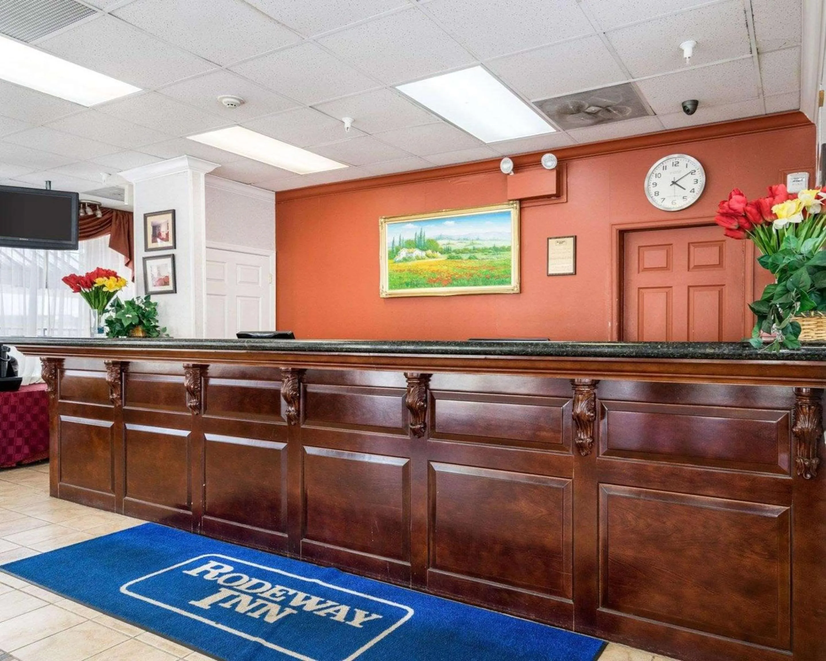 Lobby or reception in Rodeway Inn Newark