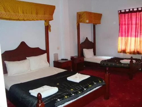 Bed in Islington Inn