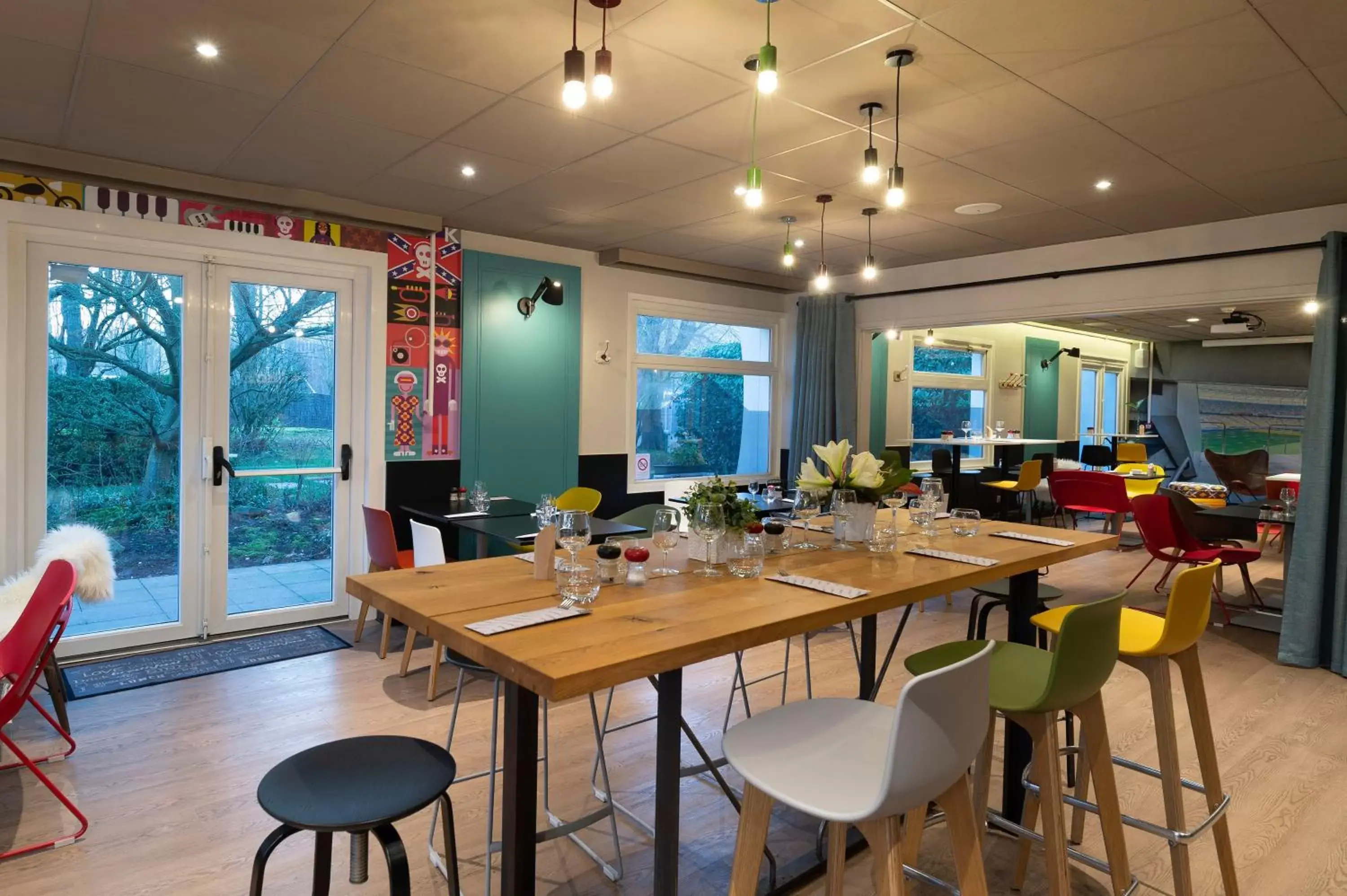 Restaurant/Places to Eat in ibis Lille Villeneuve-d'Ascq Grand Stade