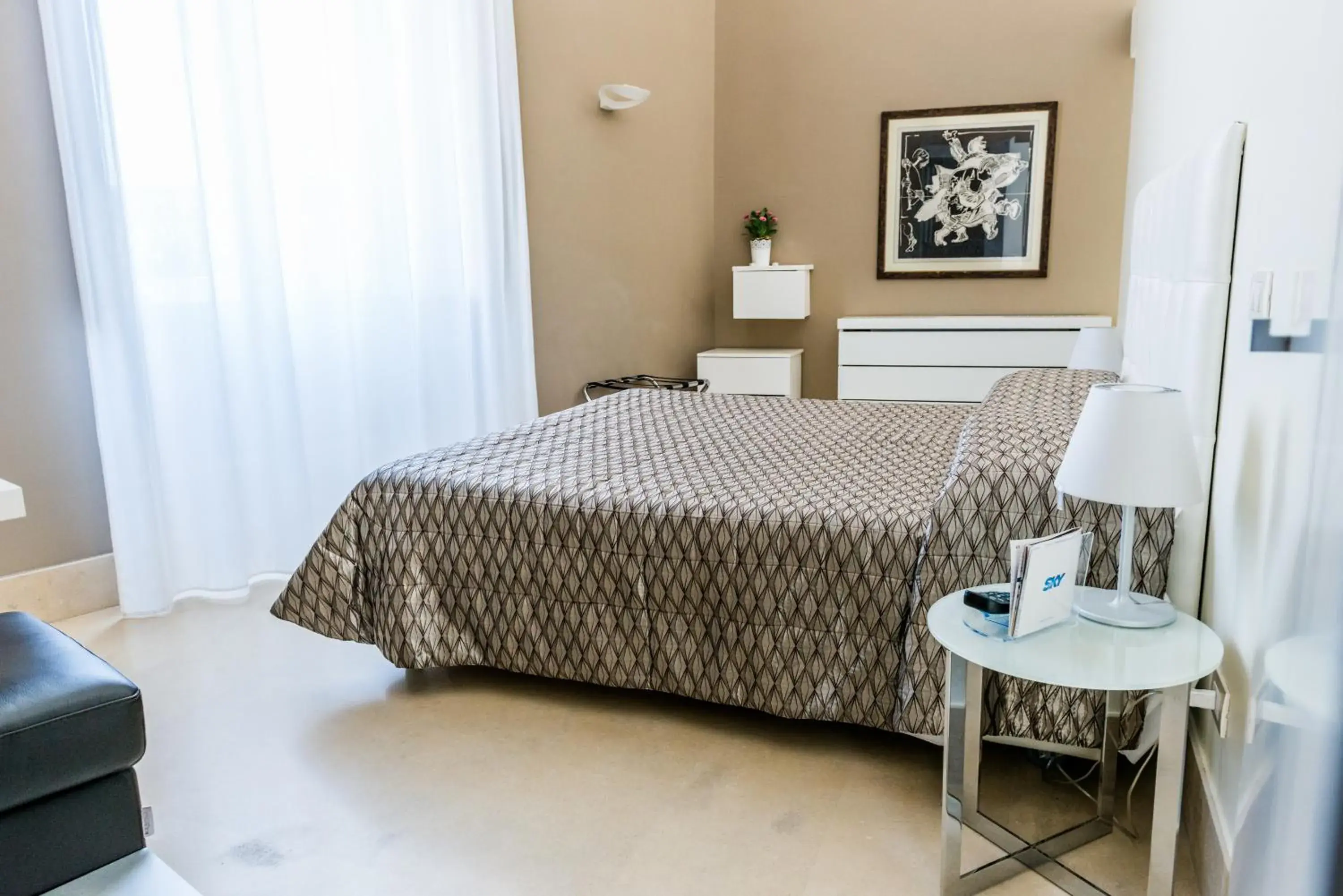 Photo of the whole room, Bed in Albergo Del Sedile