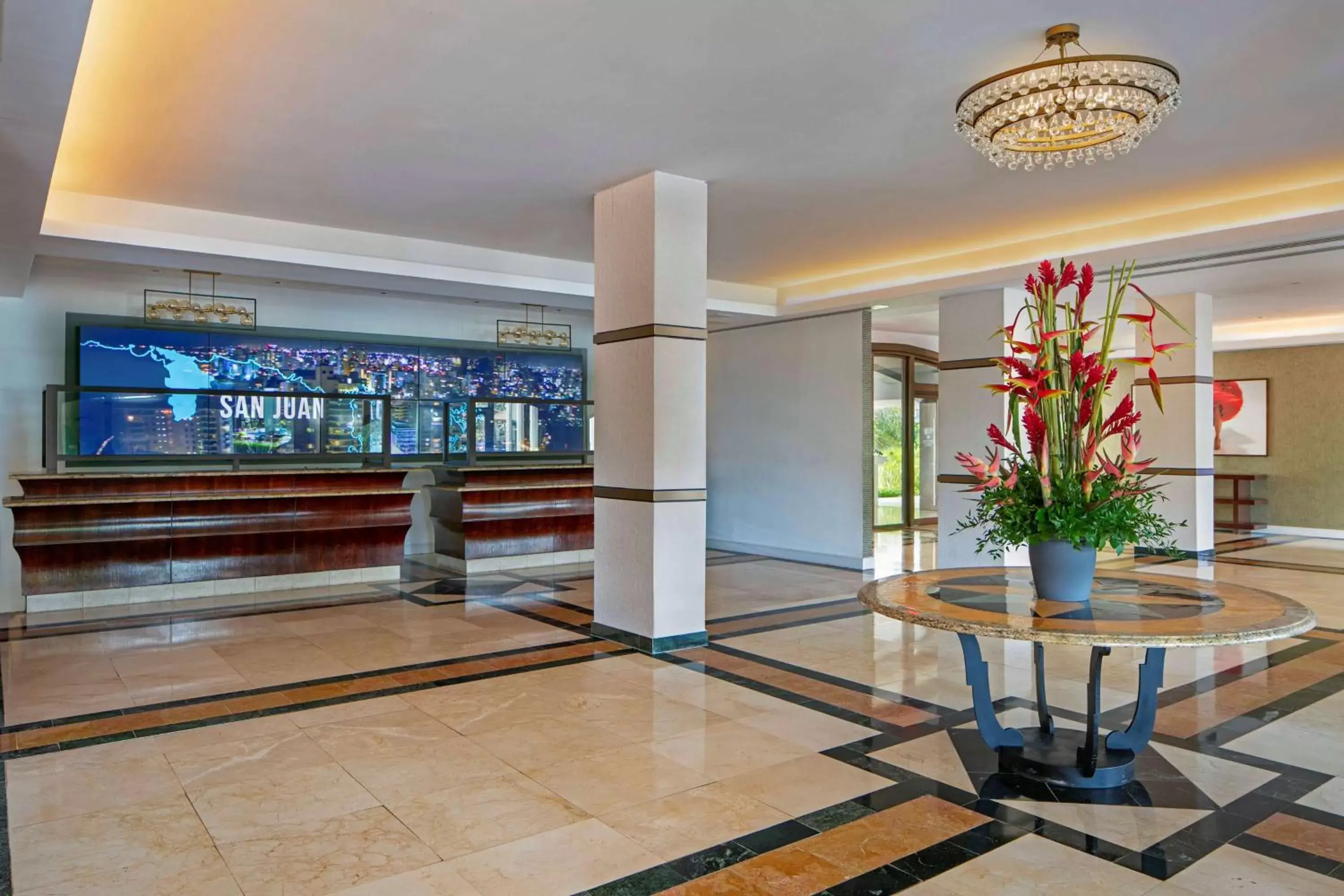 Lobby or reception in The Royal Sonesta San Juan