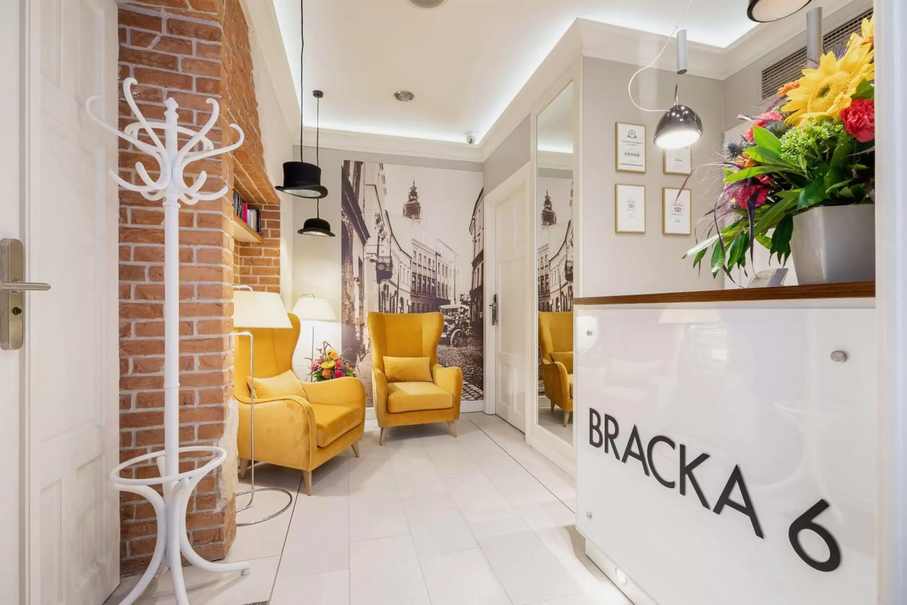 Lobby or reception in Apartamenty Bracka 6 Lobby or reception in Apartamenty Bracka 6