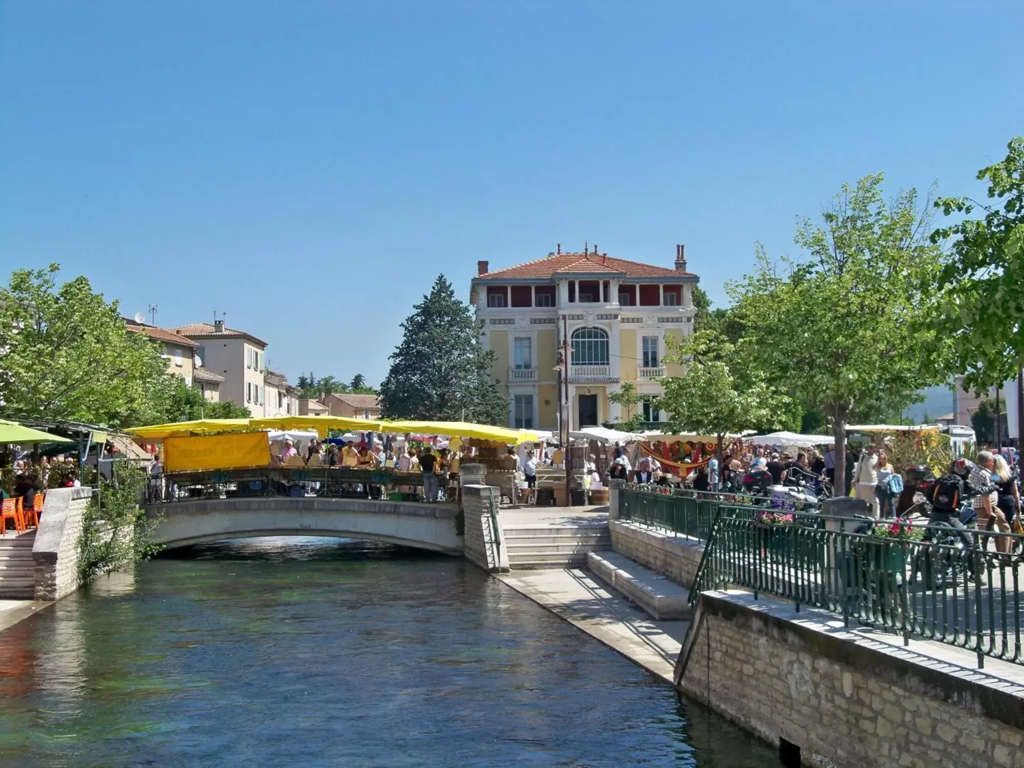 Nearby landmark in Les Carmes and spa