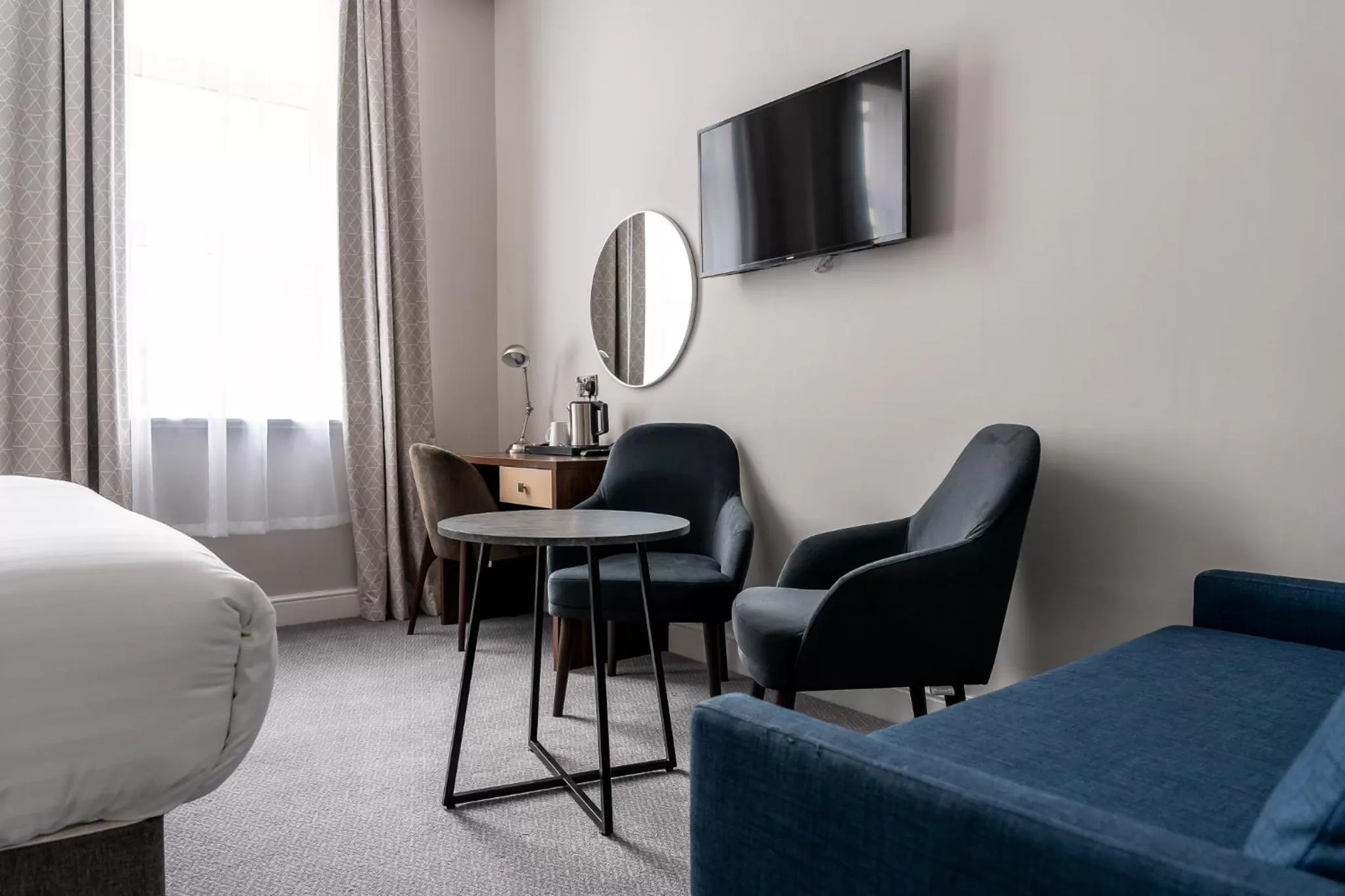 TV and multimedia, Bed in Trafford Hall Hotel Manchester, Trademark Collection by Wyndham