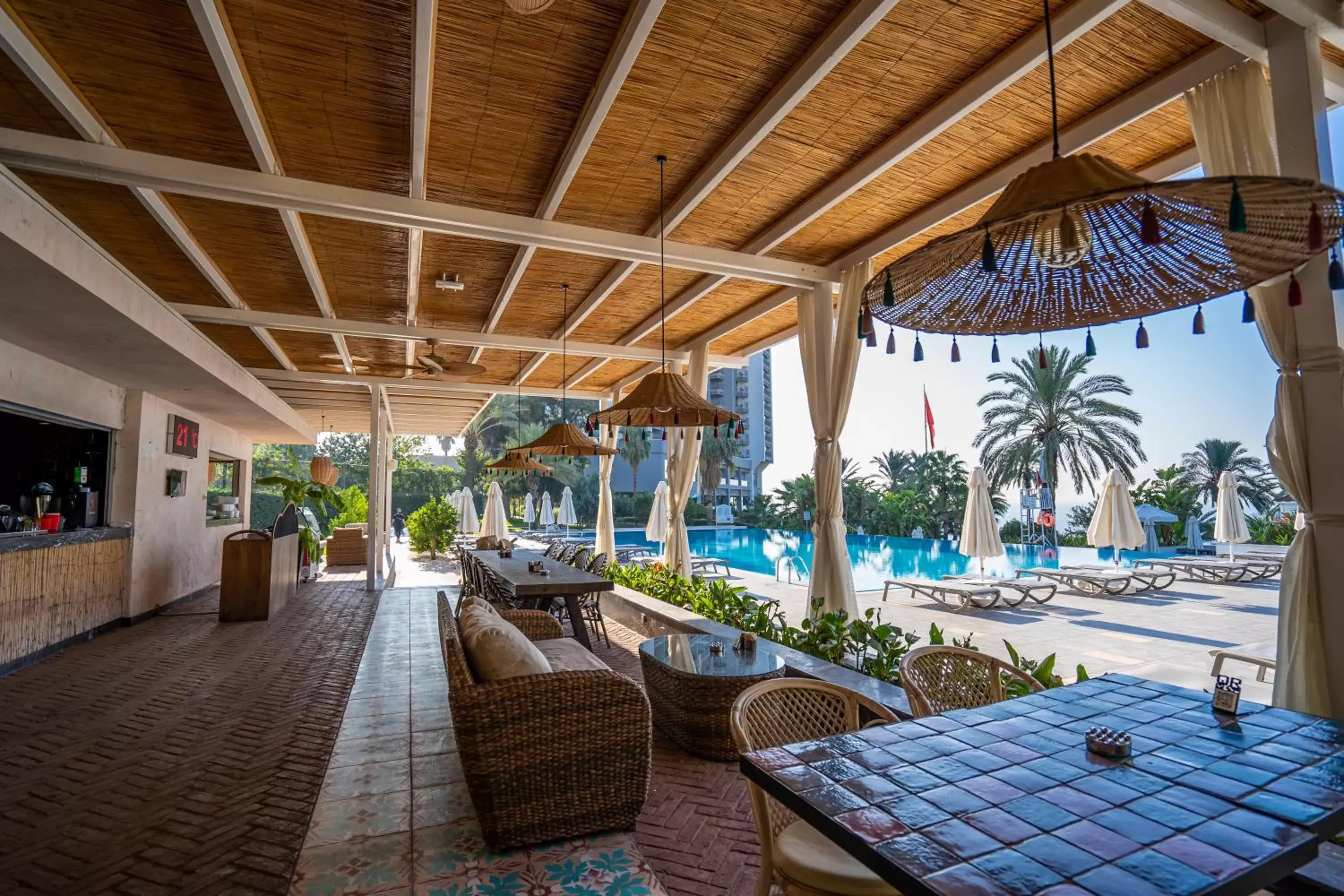 Lounge or bar, Swimming Pool in Akra Hotel