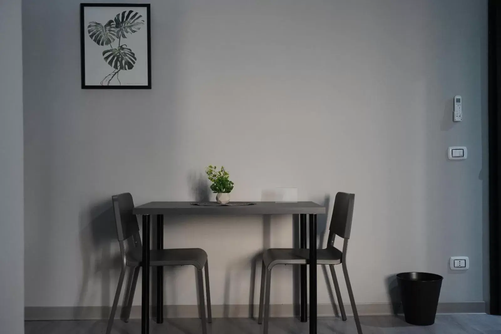 Dining Area in 4ROOMS b&b - HOLIDAY HOME