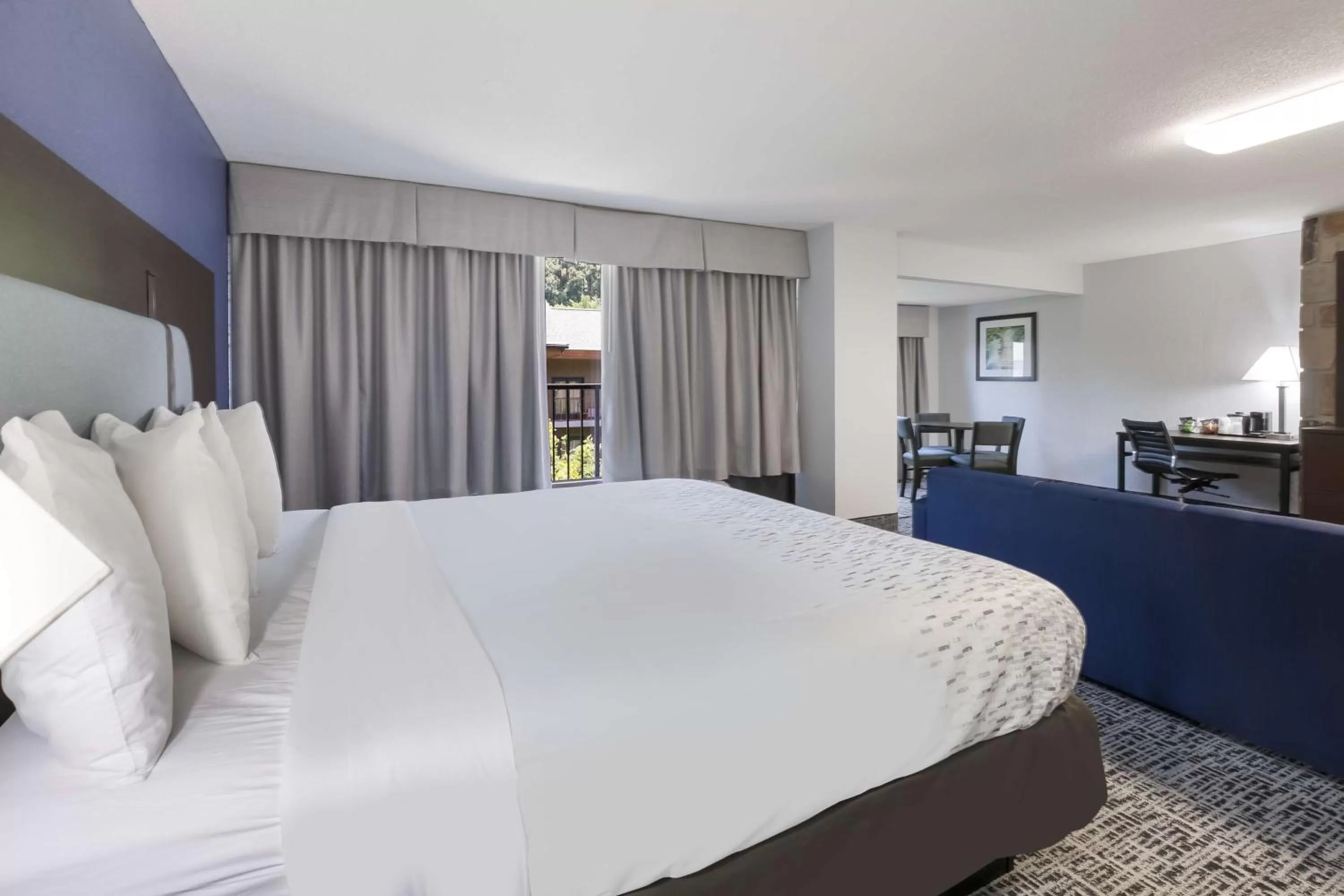 Bedroom, Bed in SureStay Plus Hotel by Best Western Gatlinburg