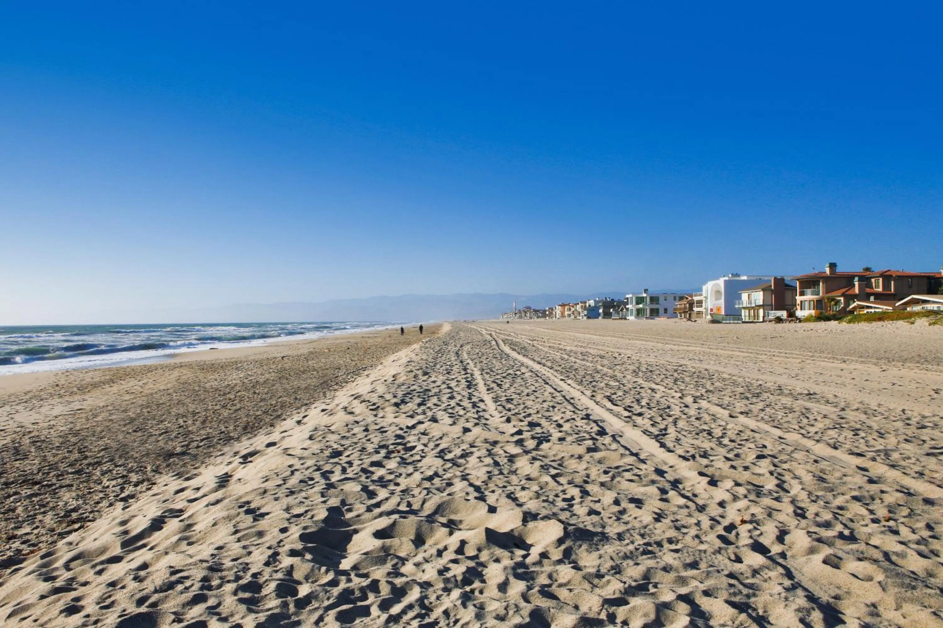 Beach in Channel Island Shores