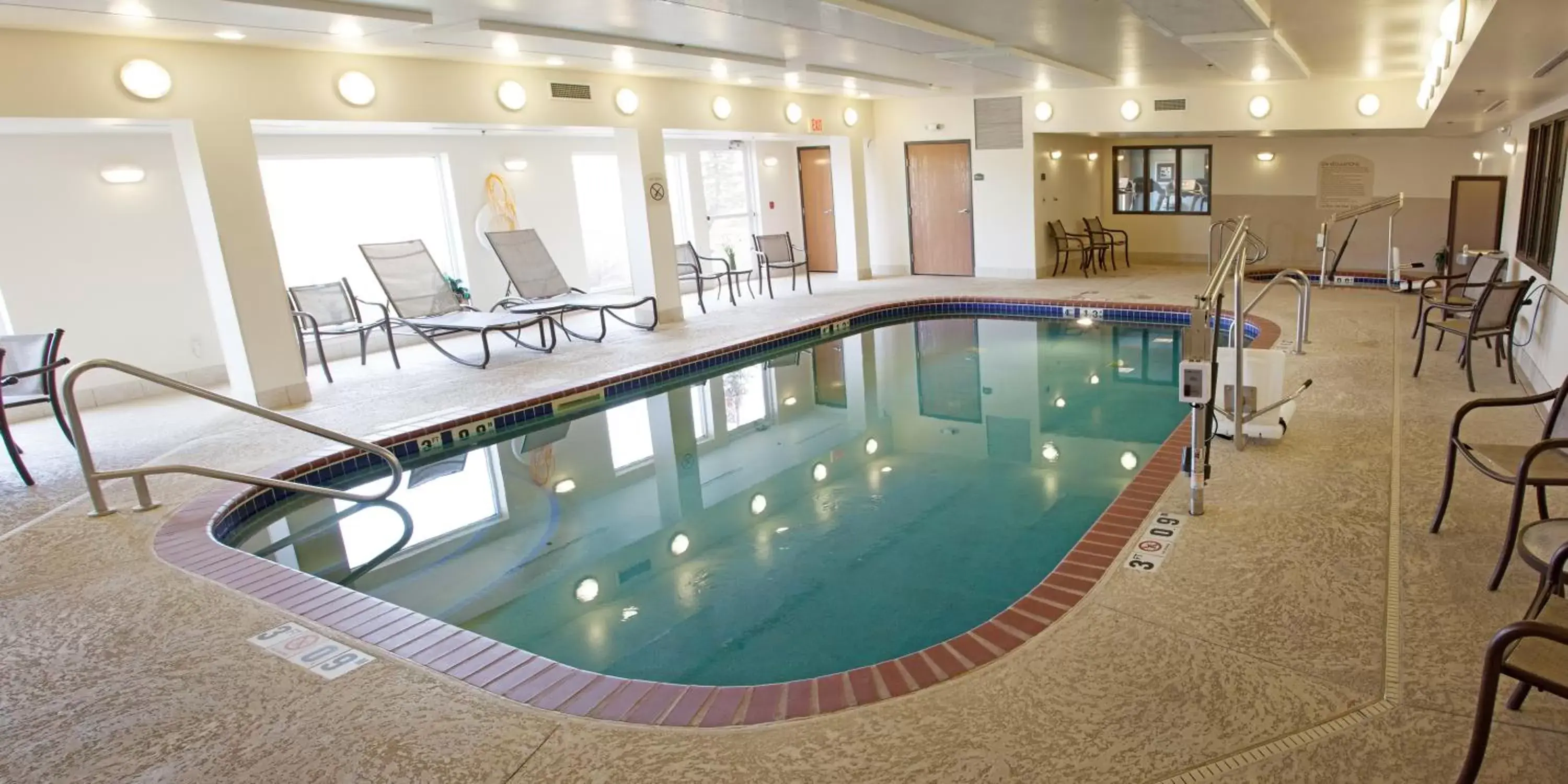 Swimming Pool in Holiday Inn Express & Suites Yankton, an IHG Hotel