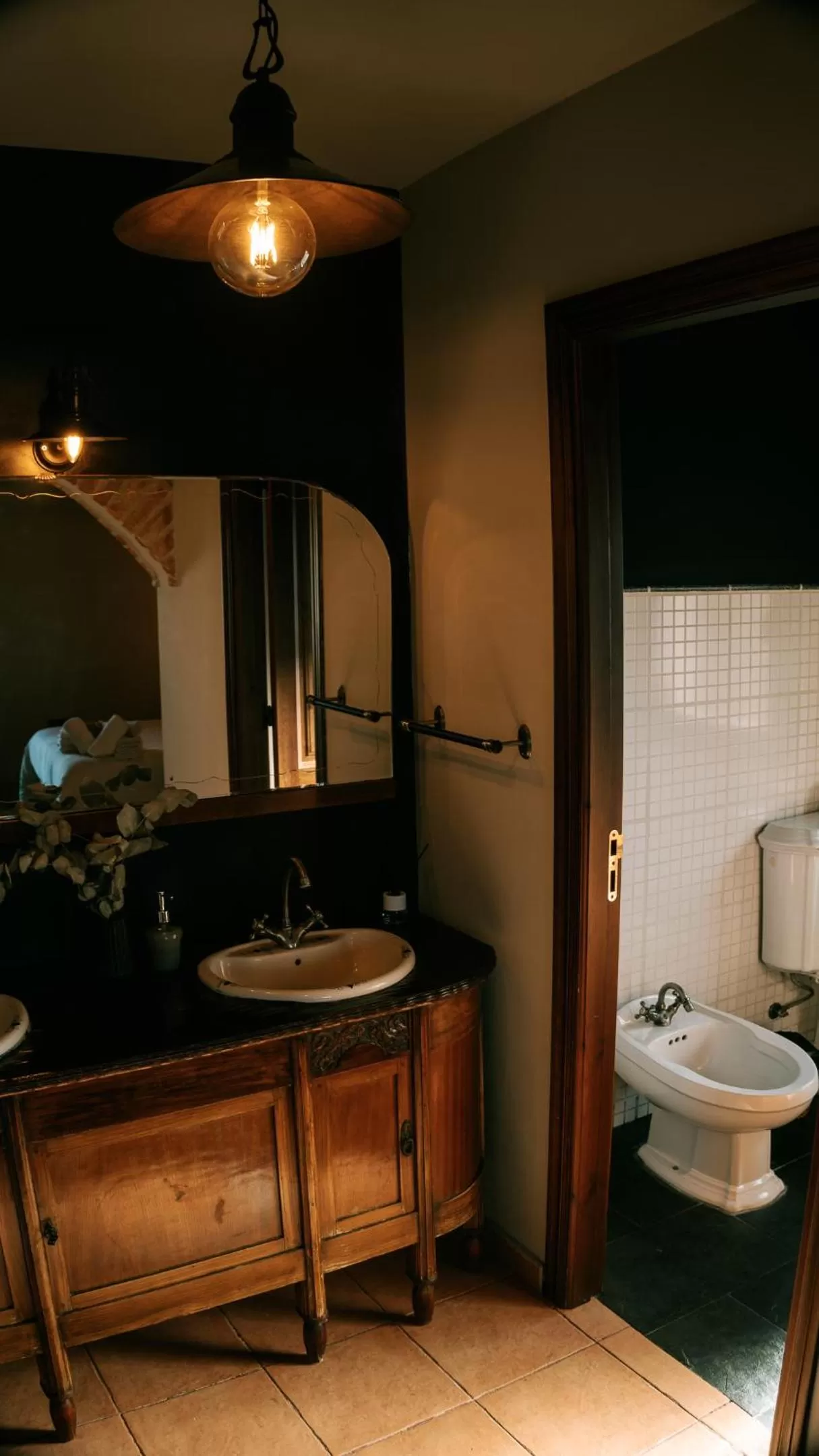 Bathroom in Hospedería Ballesteros