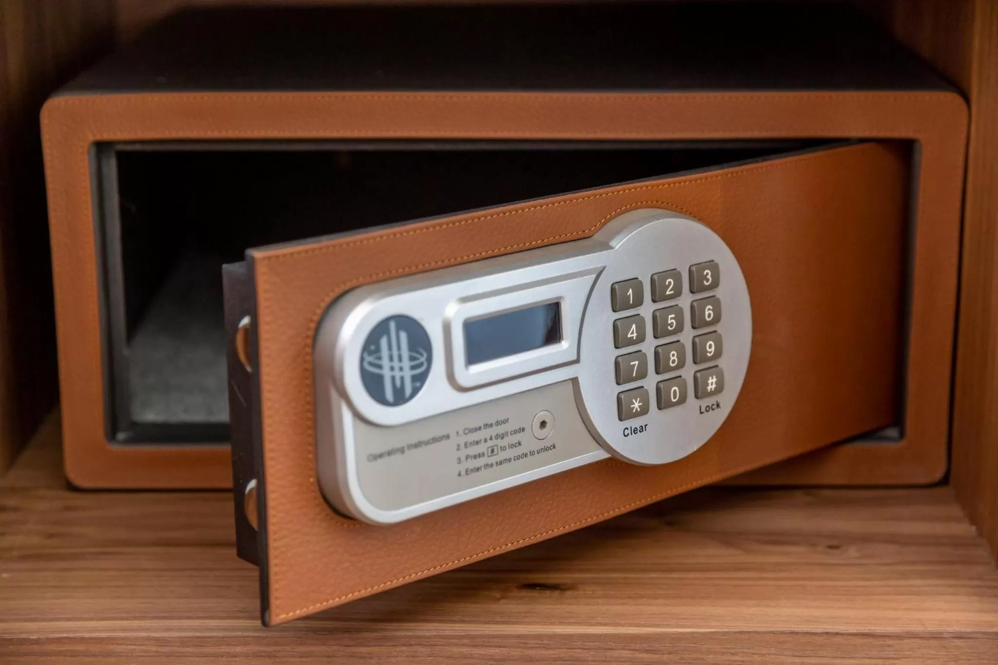 Bedroom in InterContinental Paris Champs Elysées Etoile by IHG