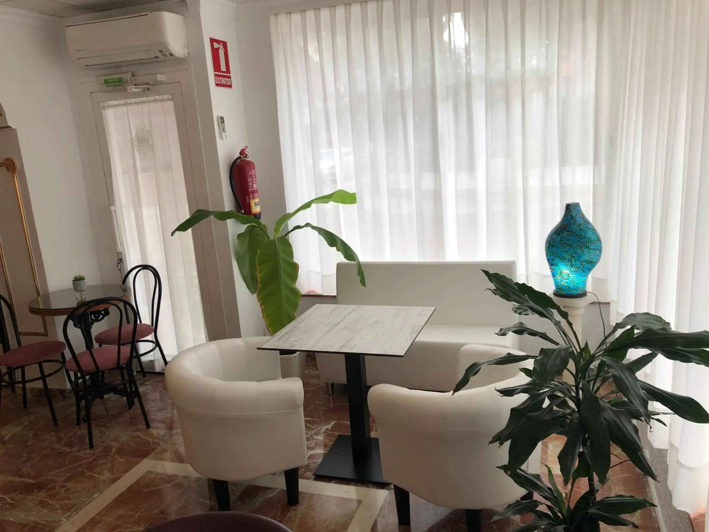 Dining Area in Hotel Claramar