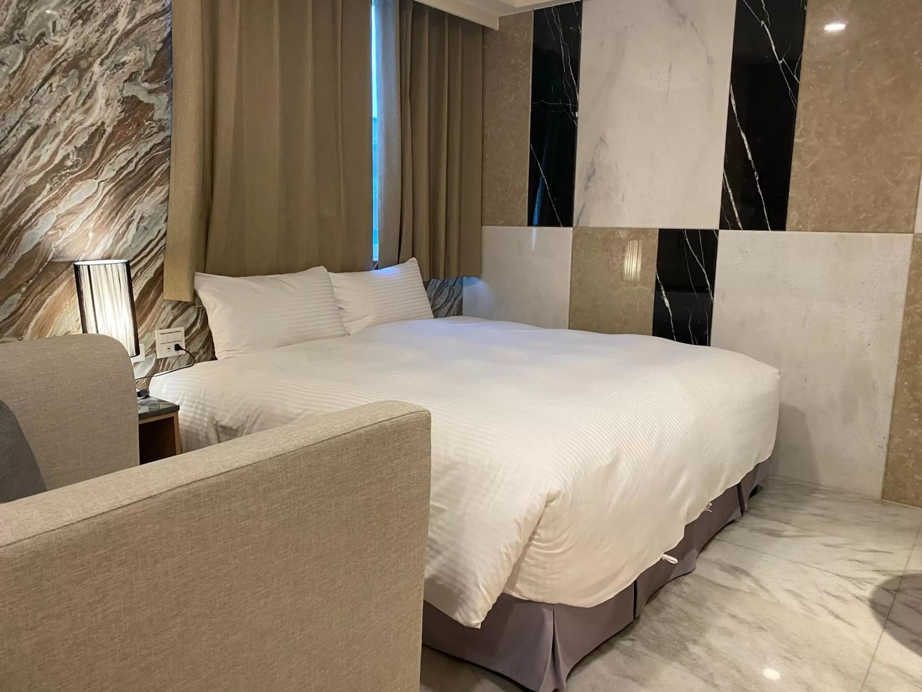 Bed in Hotel Maple Taiwan Boulevard Bed in Hotel Maple Taiwan Boulevard