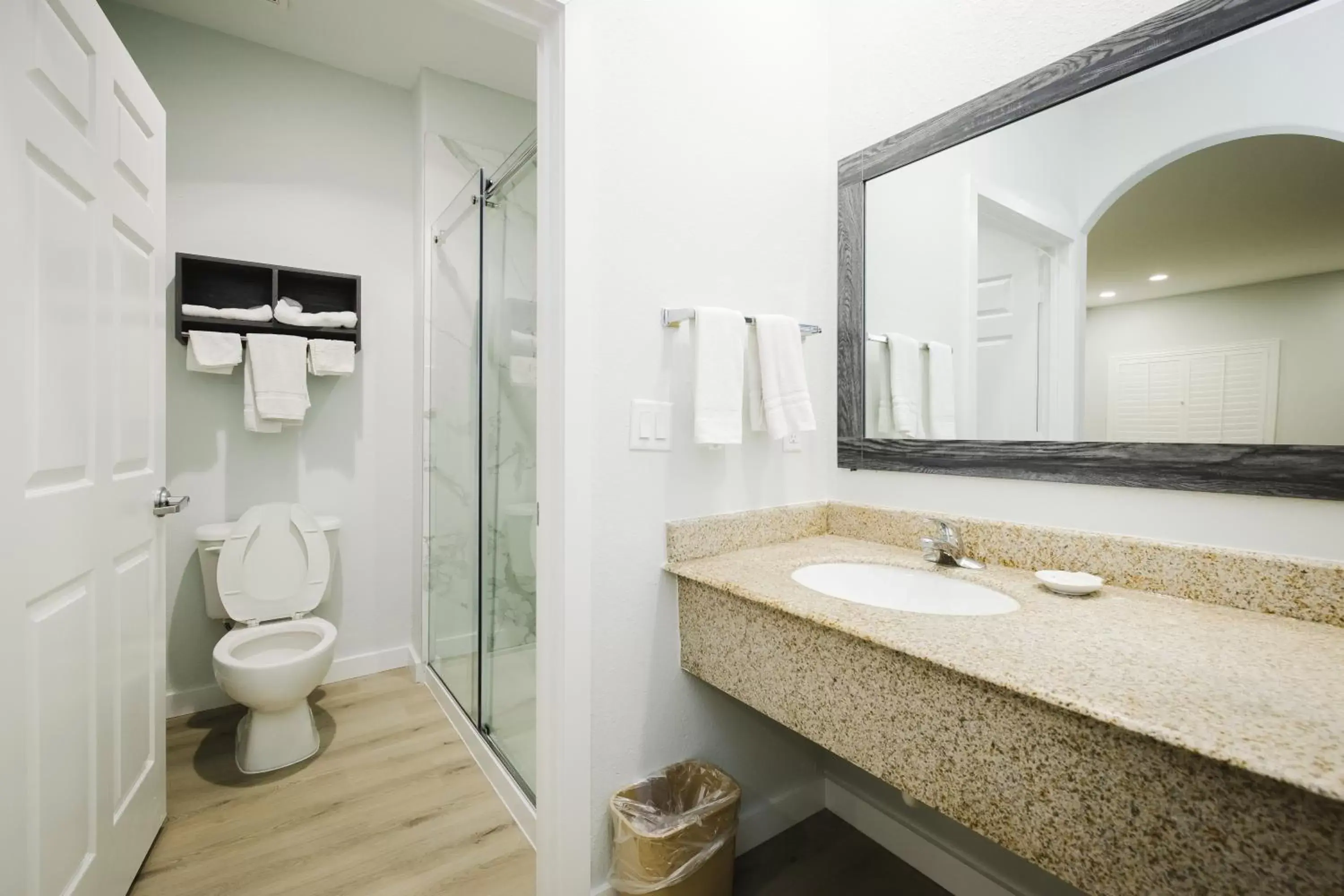 Shower, Bathroom in Sapphire Inn & Suites