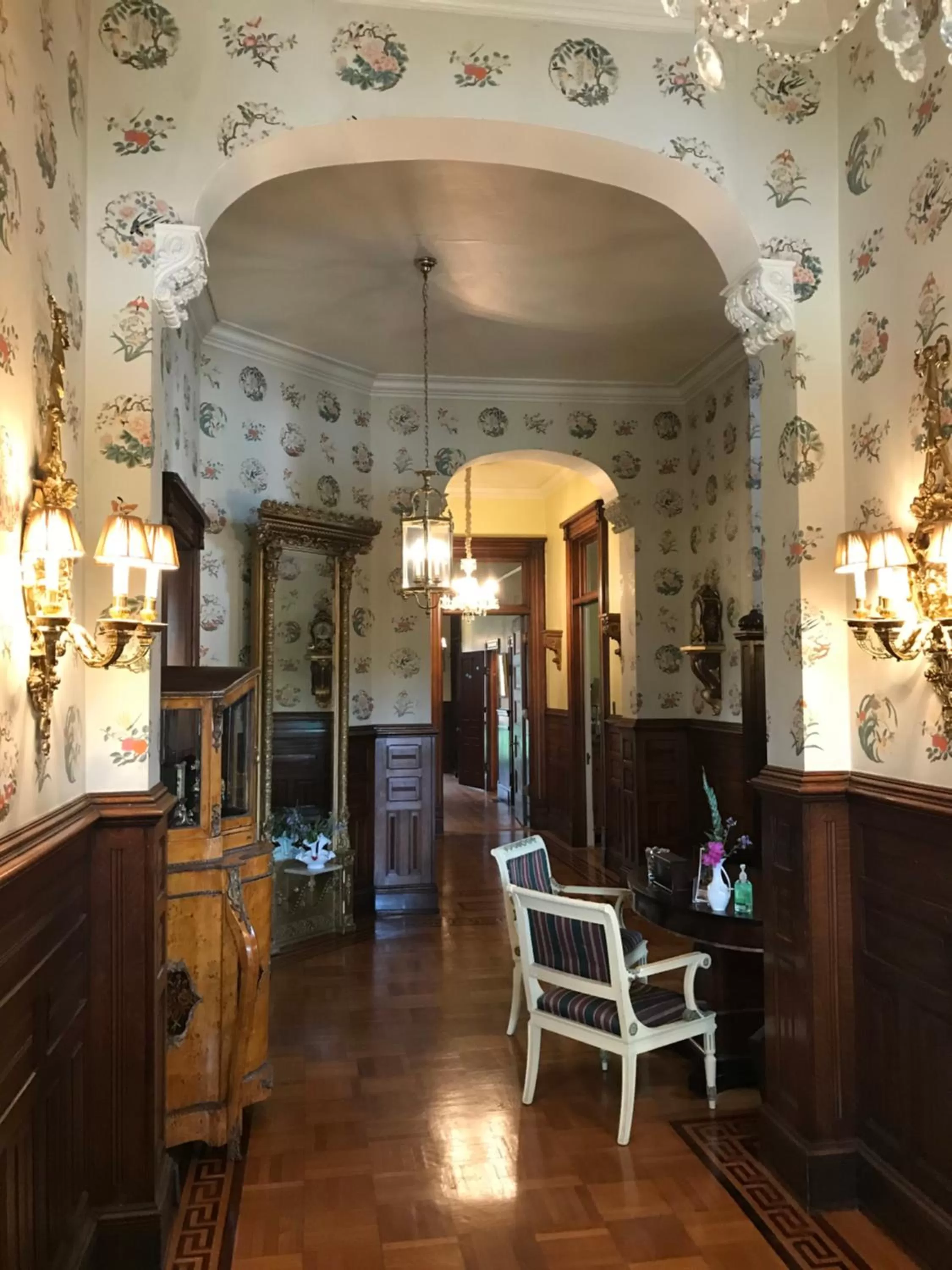 Property building in Burke Mansion