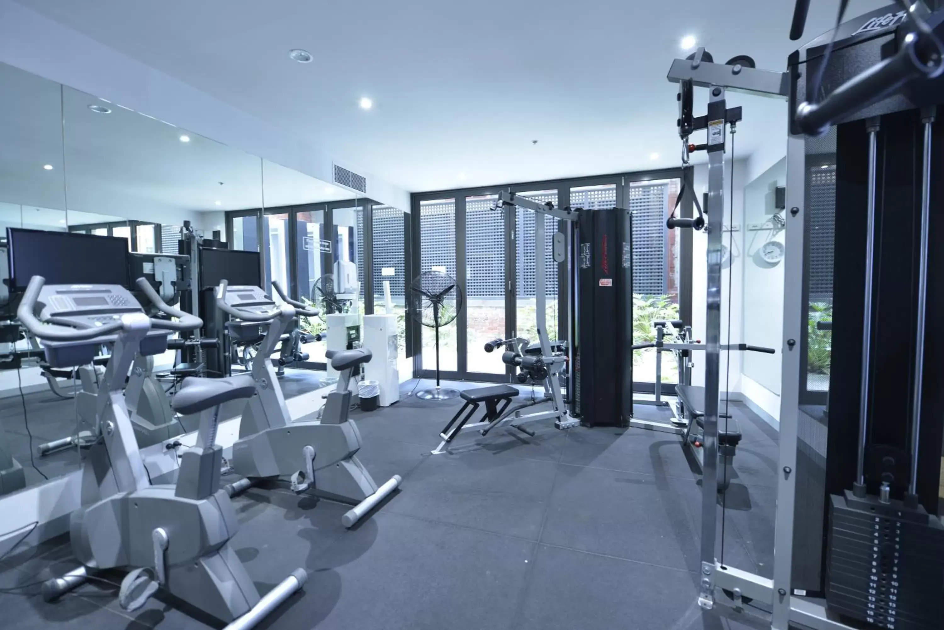 Fitness centre/facilities, Fitness Center/Facilities in Seasons Heritage Melbourne