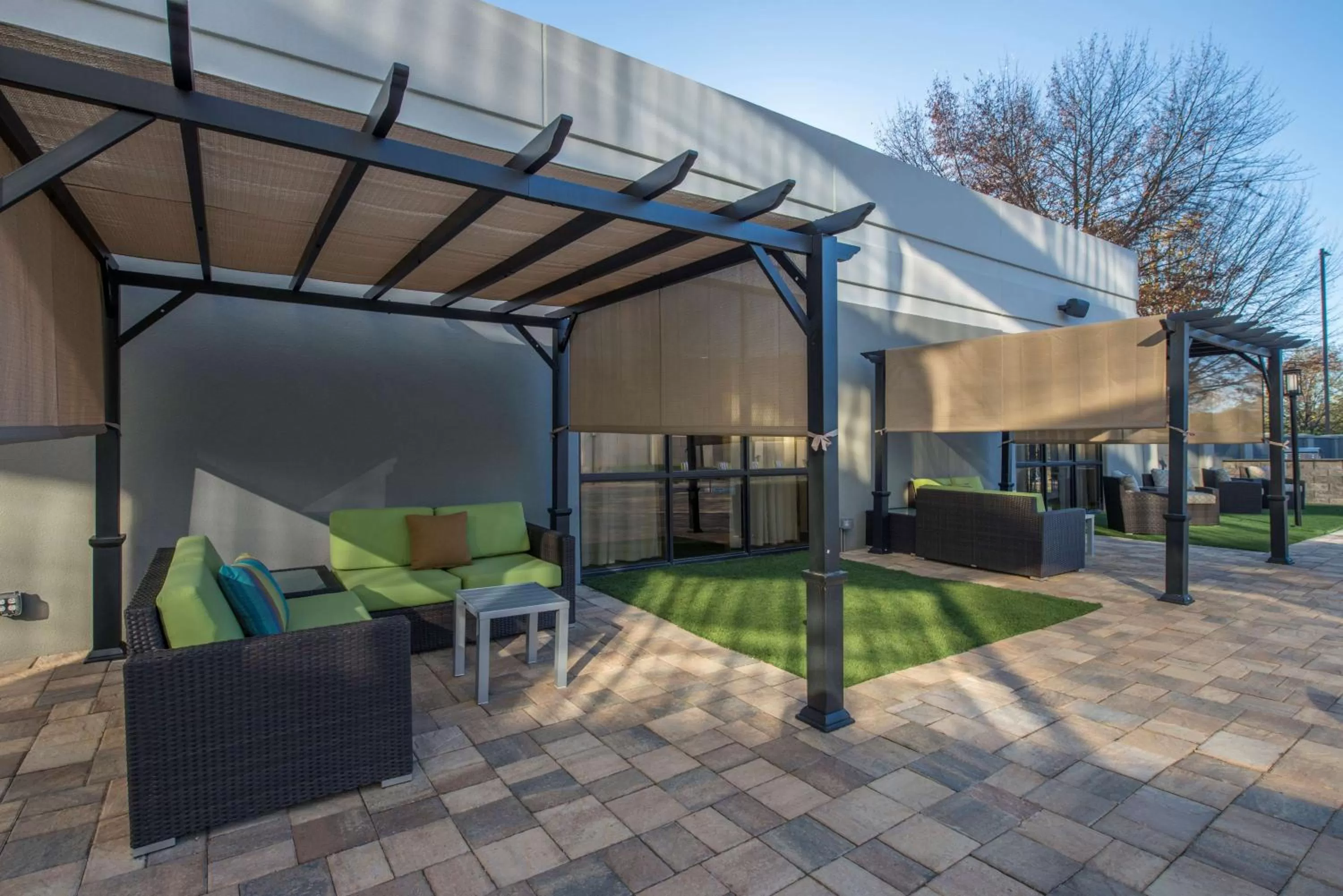 Property building in DoubleTree by Hilton Winston Salem - University, NC