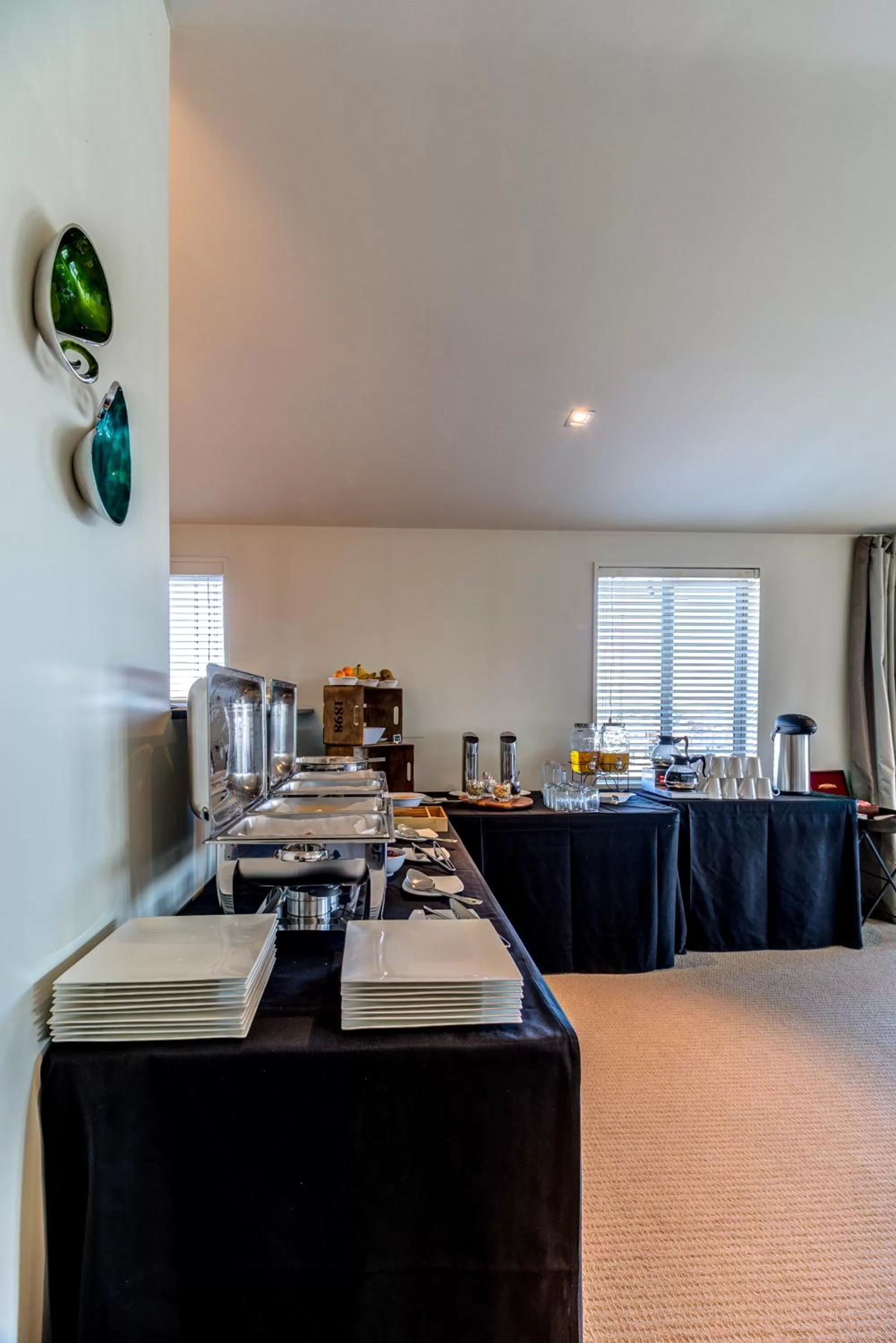 Buffet breakfast in Parkview On Hagley