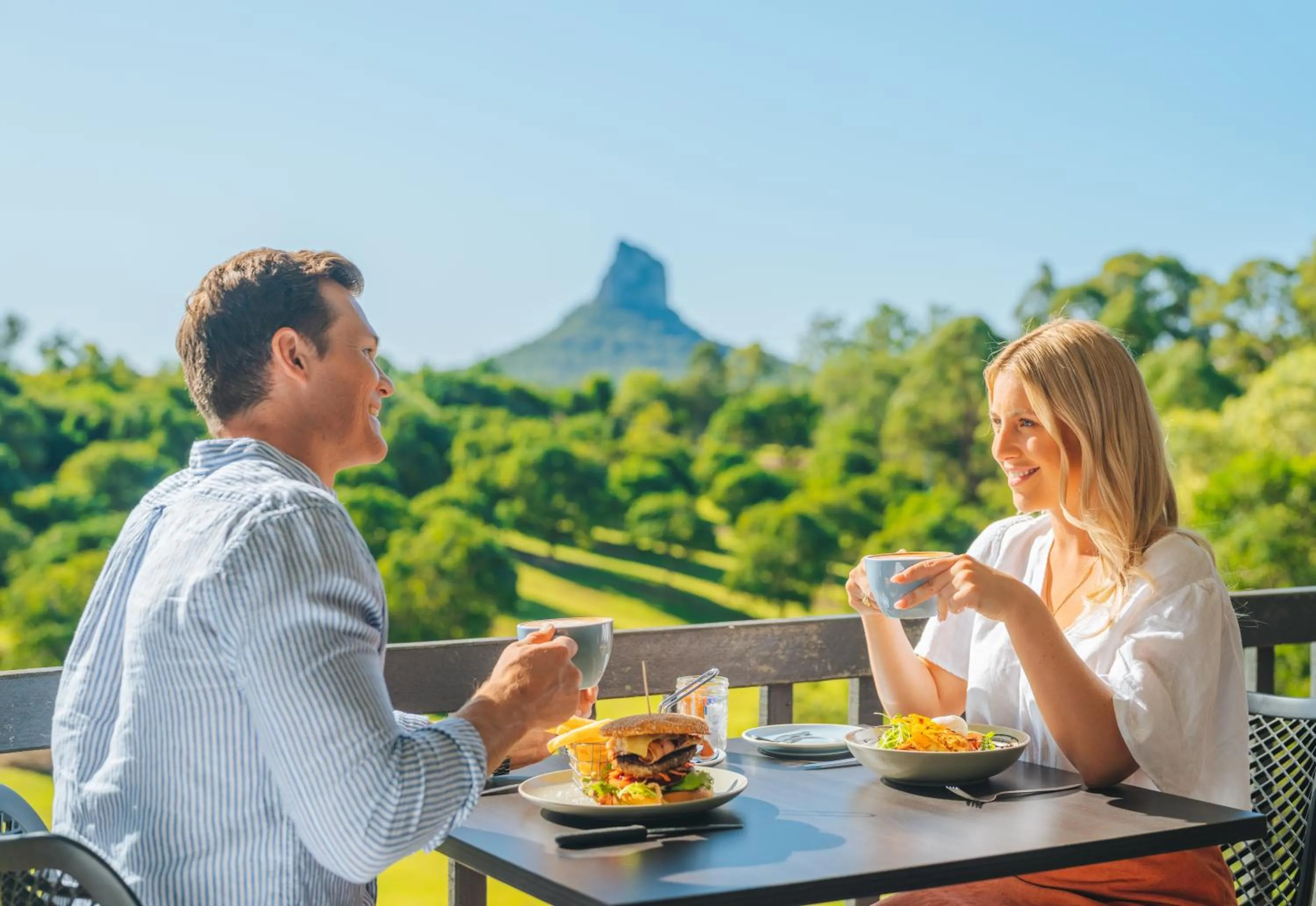 Restaurant/places to eat in Glass On Glasshouse