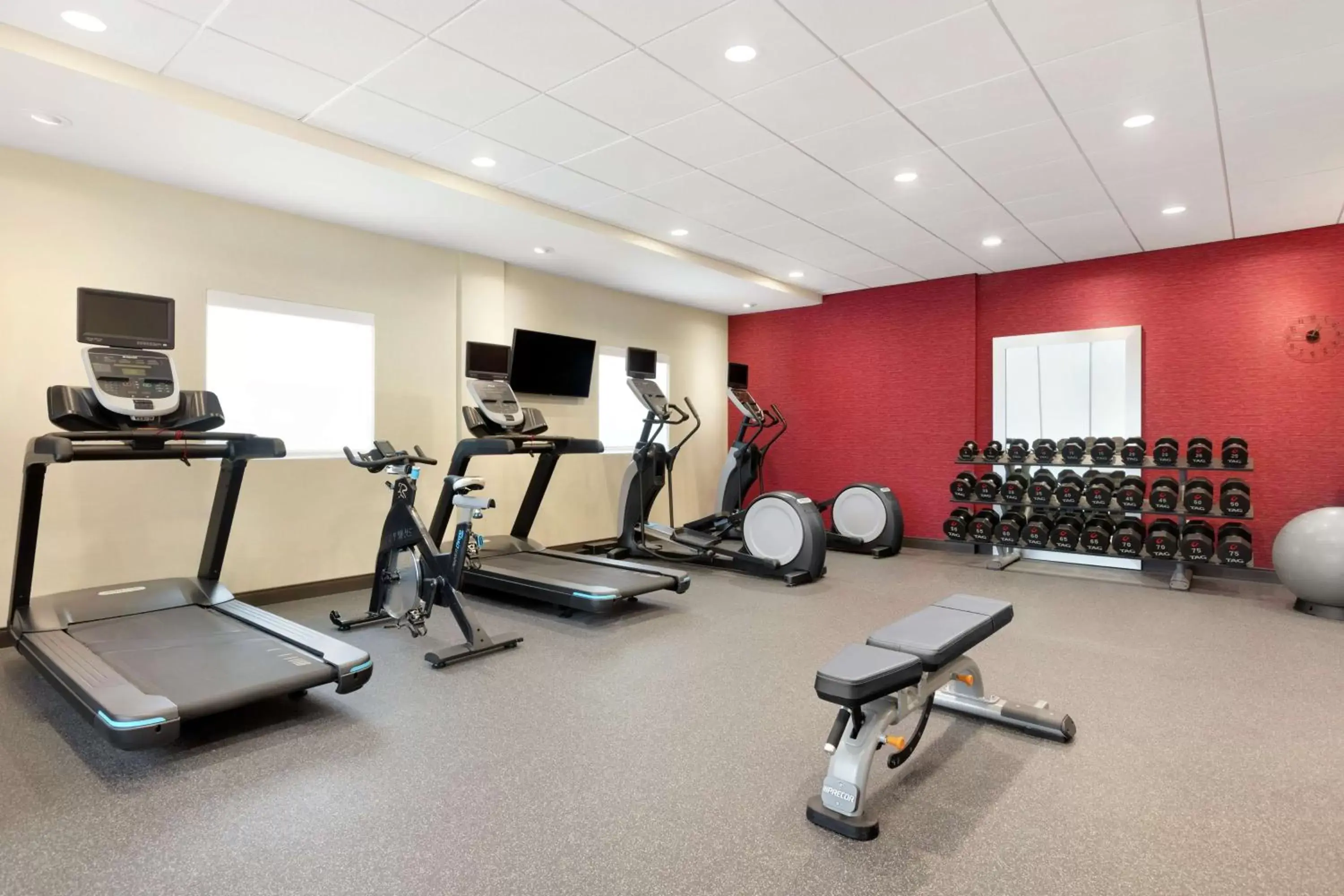 Fitness centre/facilities, Fitness Center/Facilities in Home2 Suites by Hilton New Brunswick, NJ