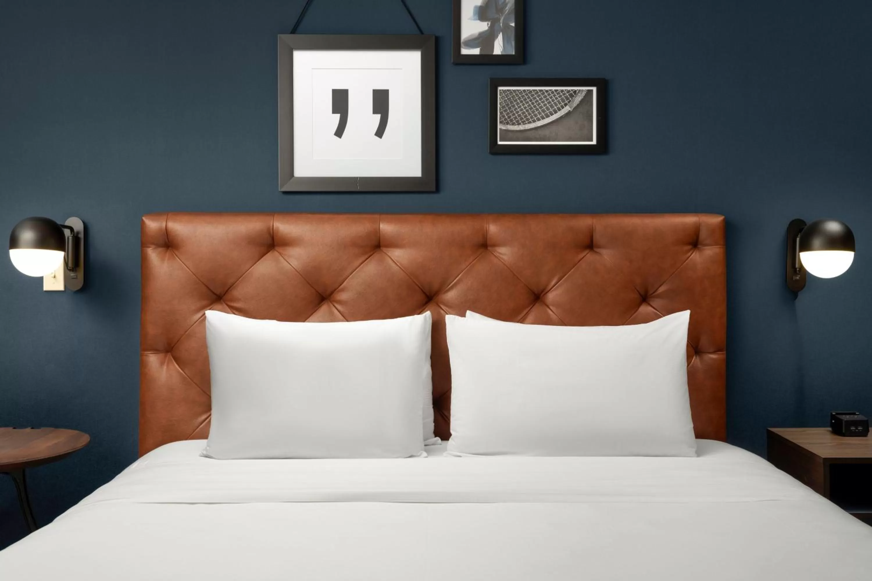 Photo of the whole room, Bed in Four Points by Sheraton San Jose Downtown