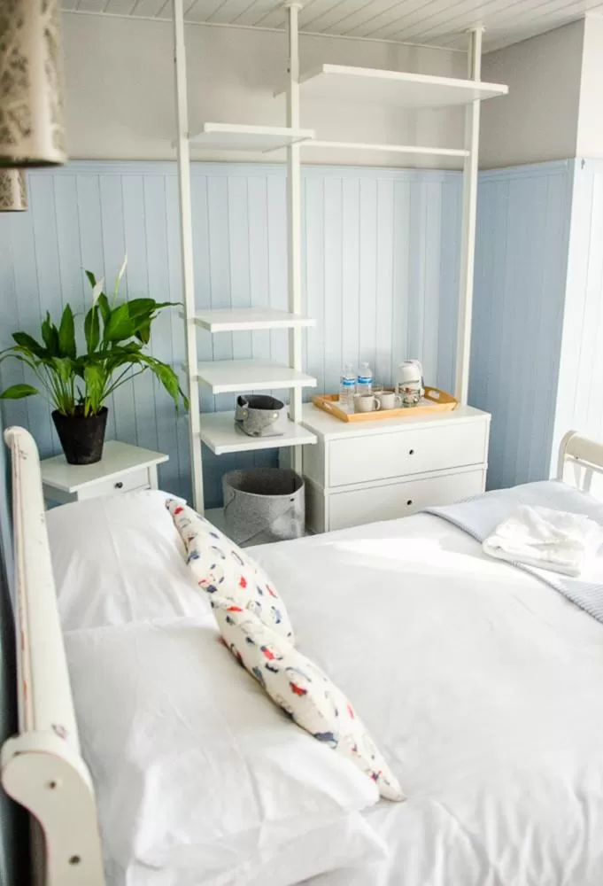 Bed in The Bay View Inn