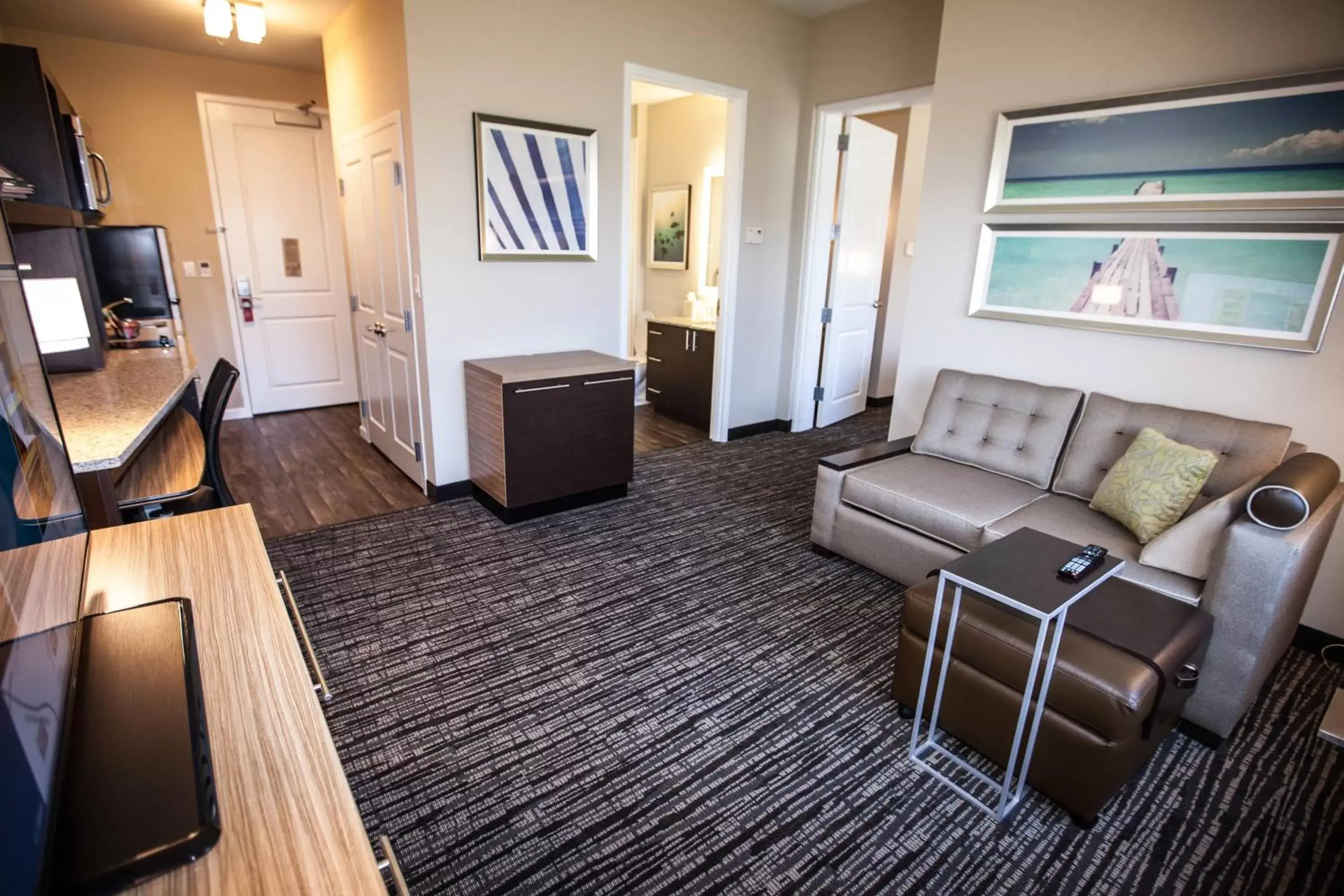 Living room, Seating Area in TownePlace Suites by Marriott Boynton Beach