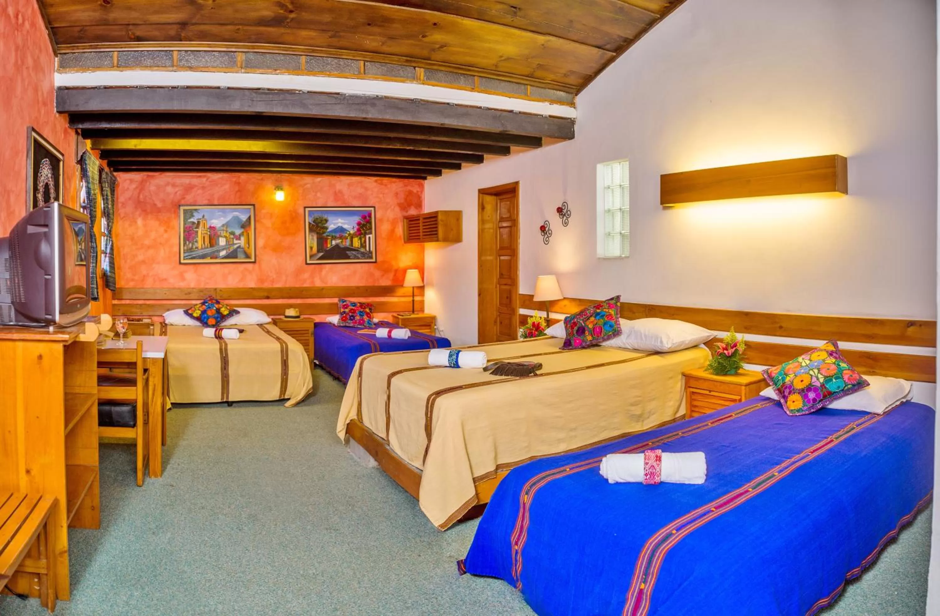 Photo of the whole room in Hotel Panchoy by AHS