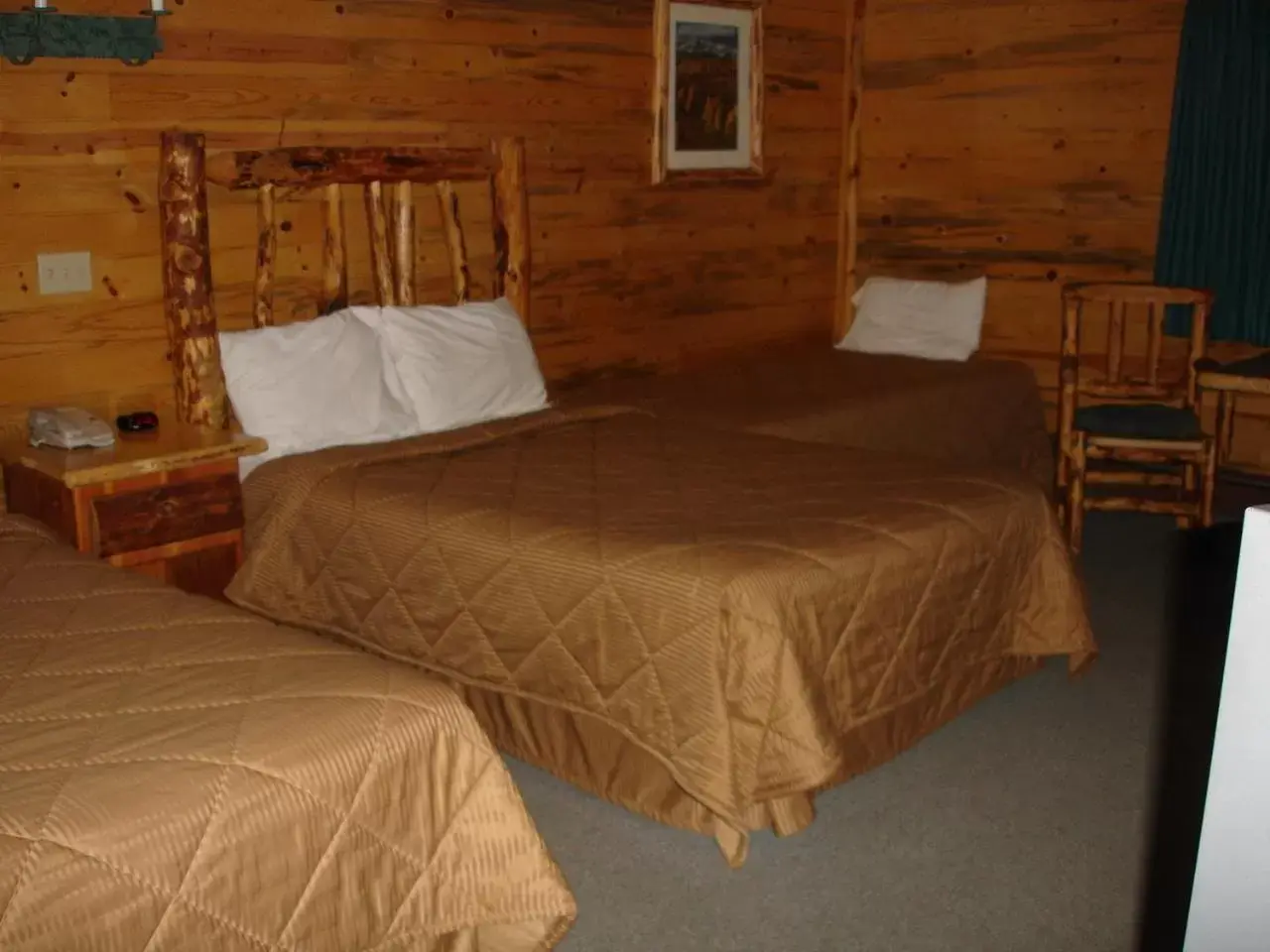 Photo of the whole room, Bed in Georgetown Mountain Inn