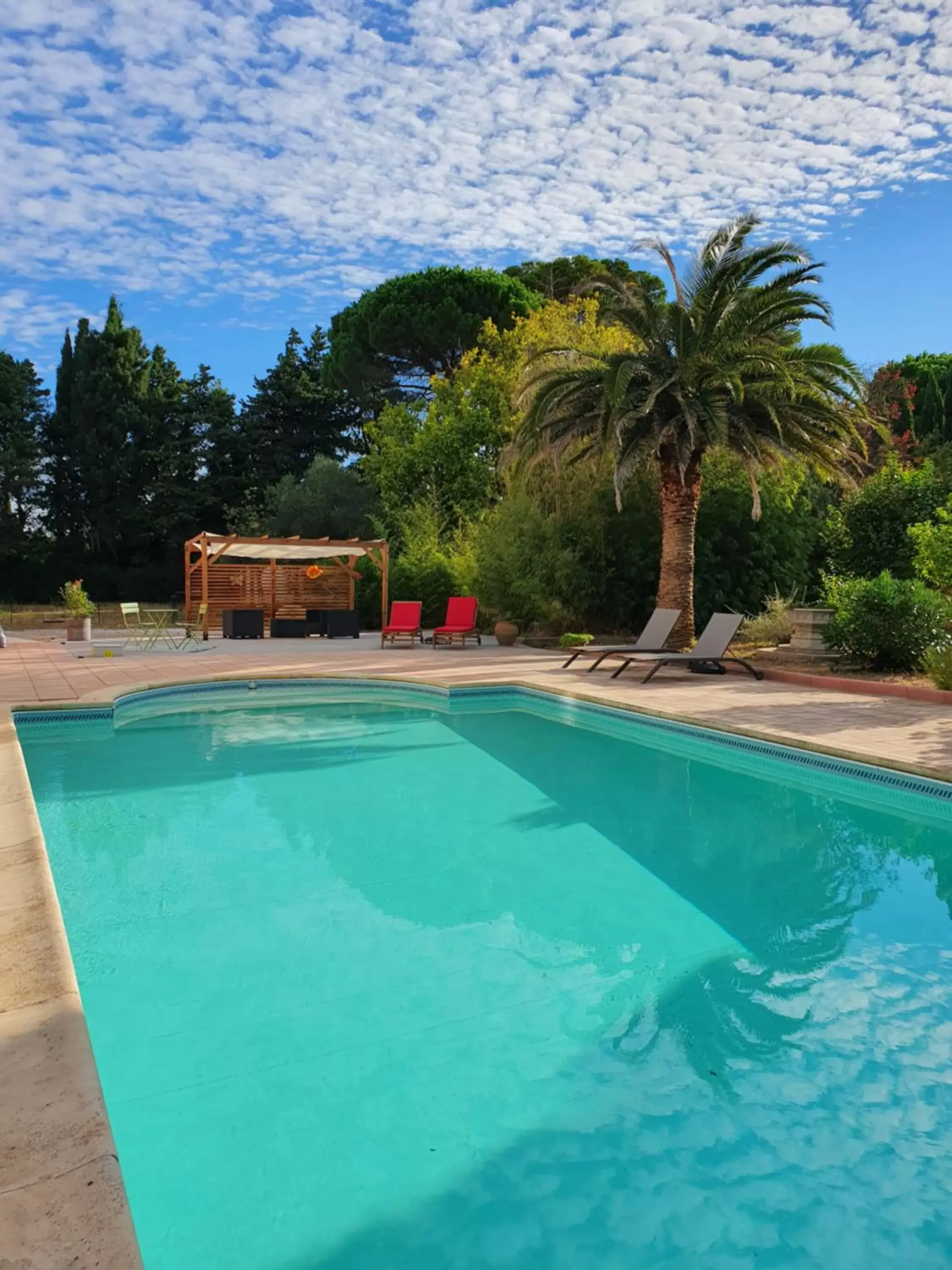 Swimming Pool in Au secret des Brégines