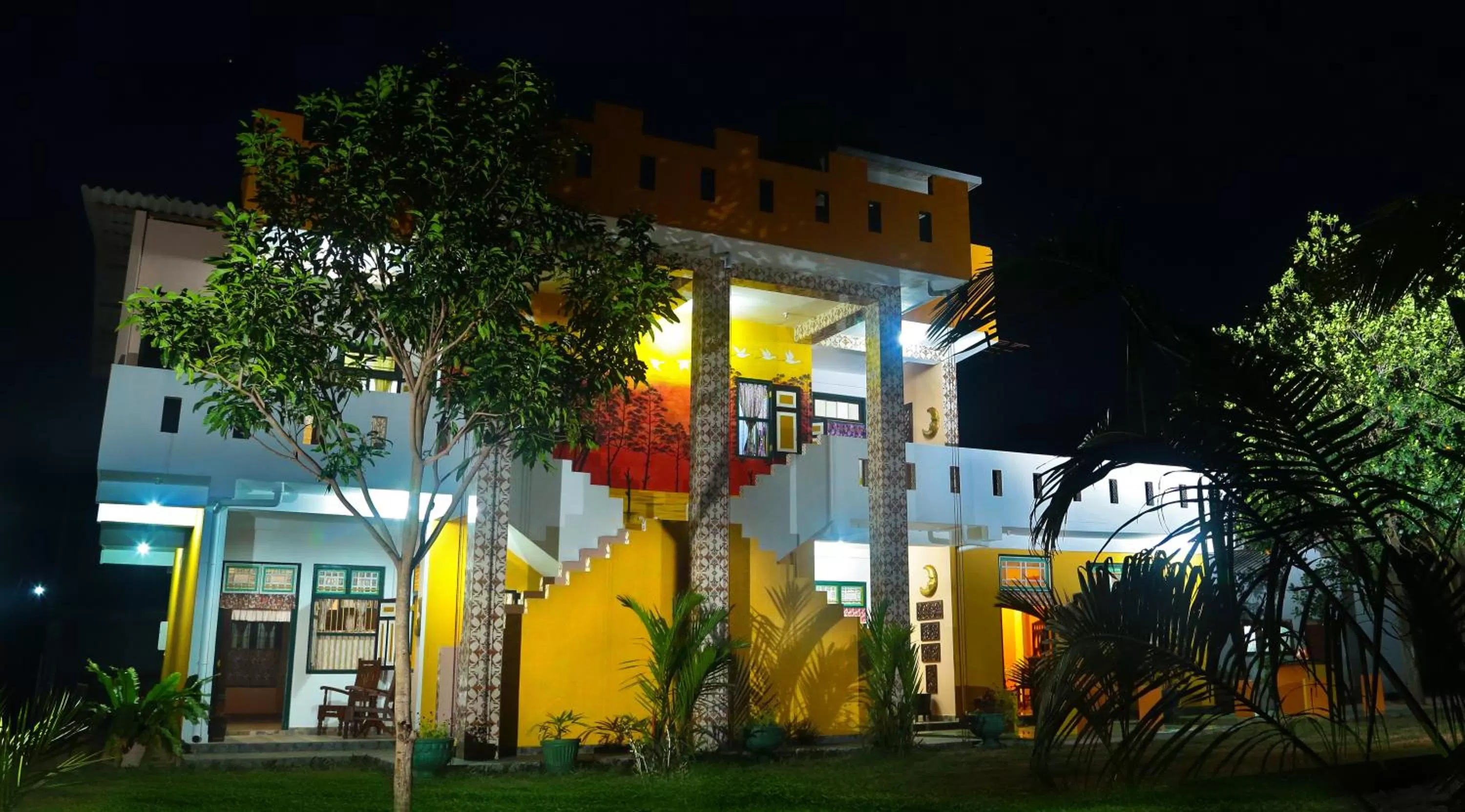 Night in Villa Ceylon