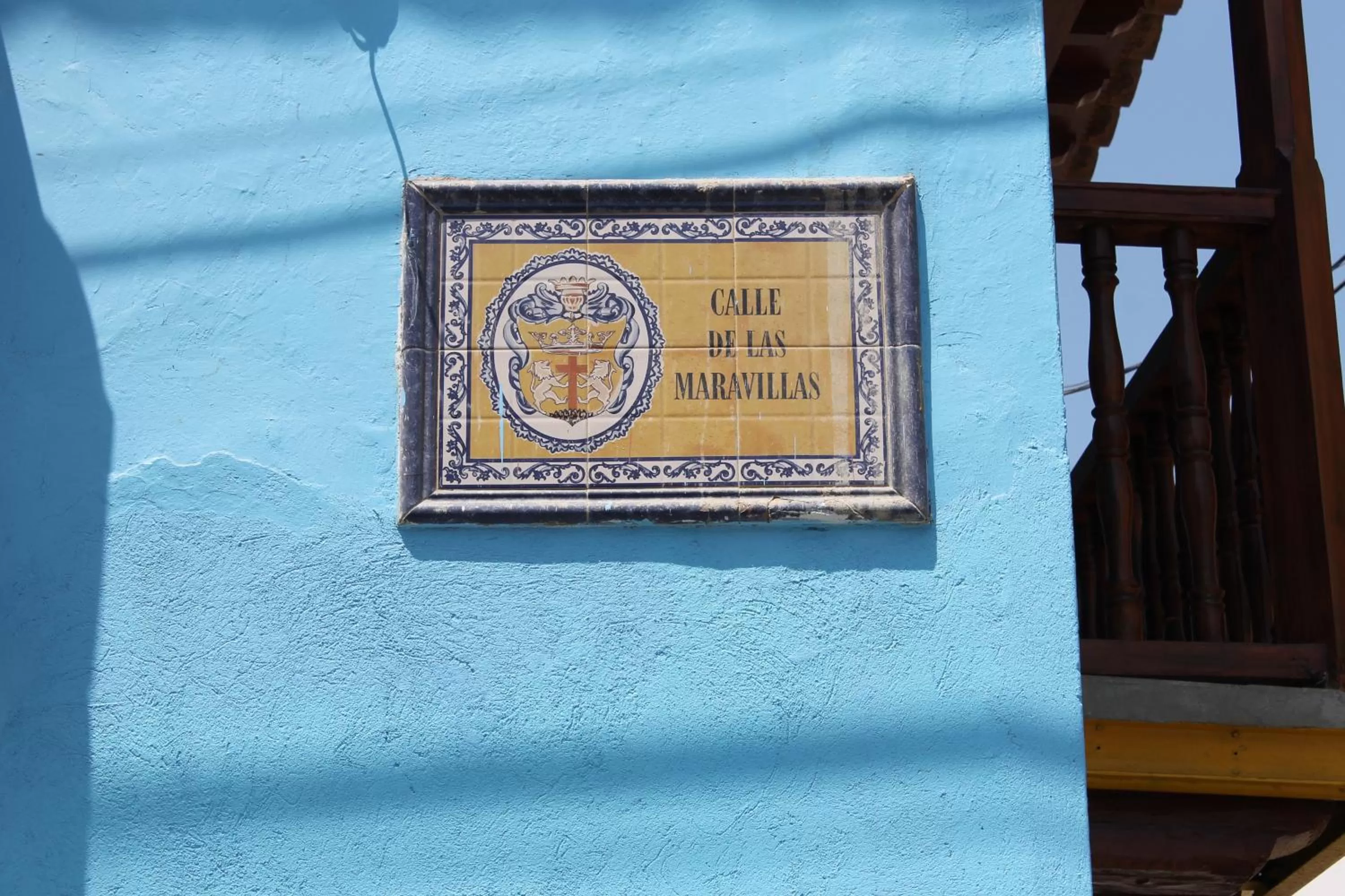 Text overlay in Akel House Hotel