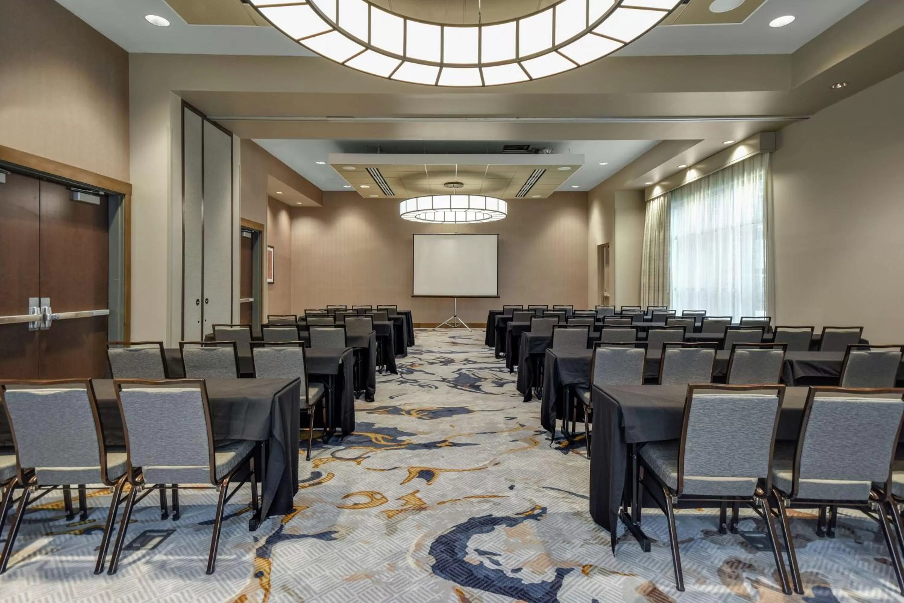 Meeting/conference room in Embassy Suites by Hilton Jonesboro Red Wolf Convention Center