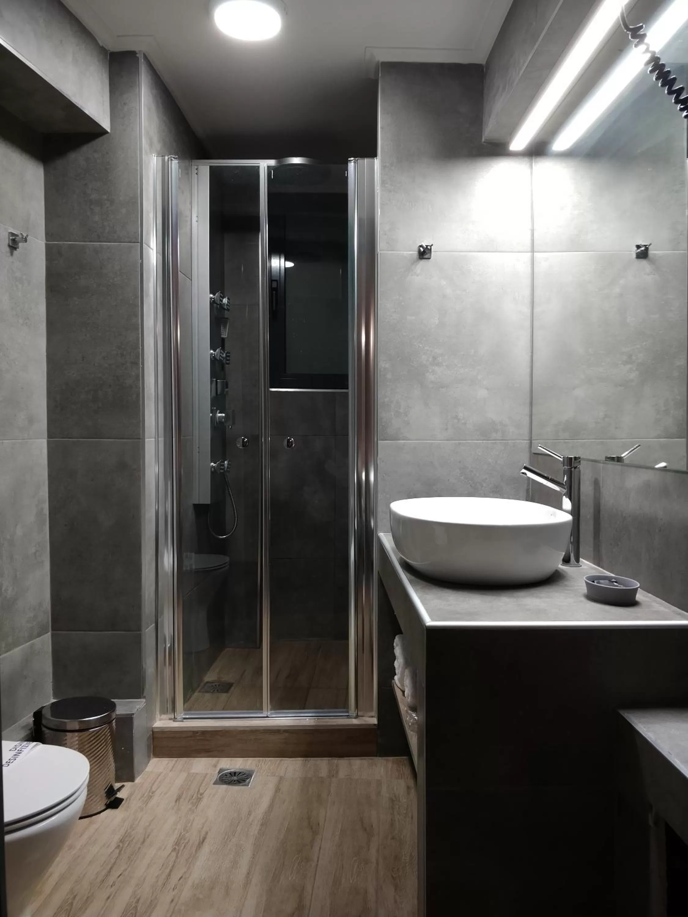 Shower in Pallada Athens boutique rooms & apartments